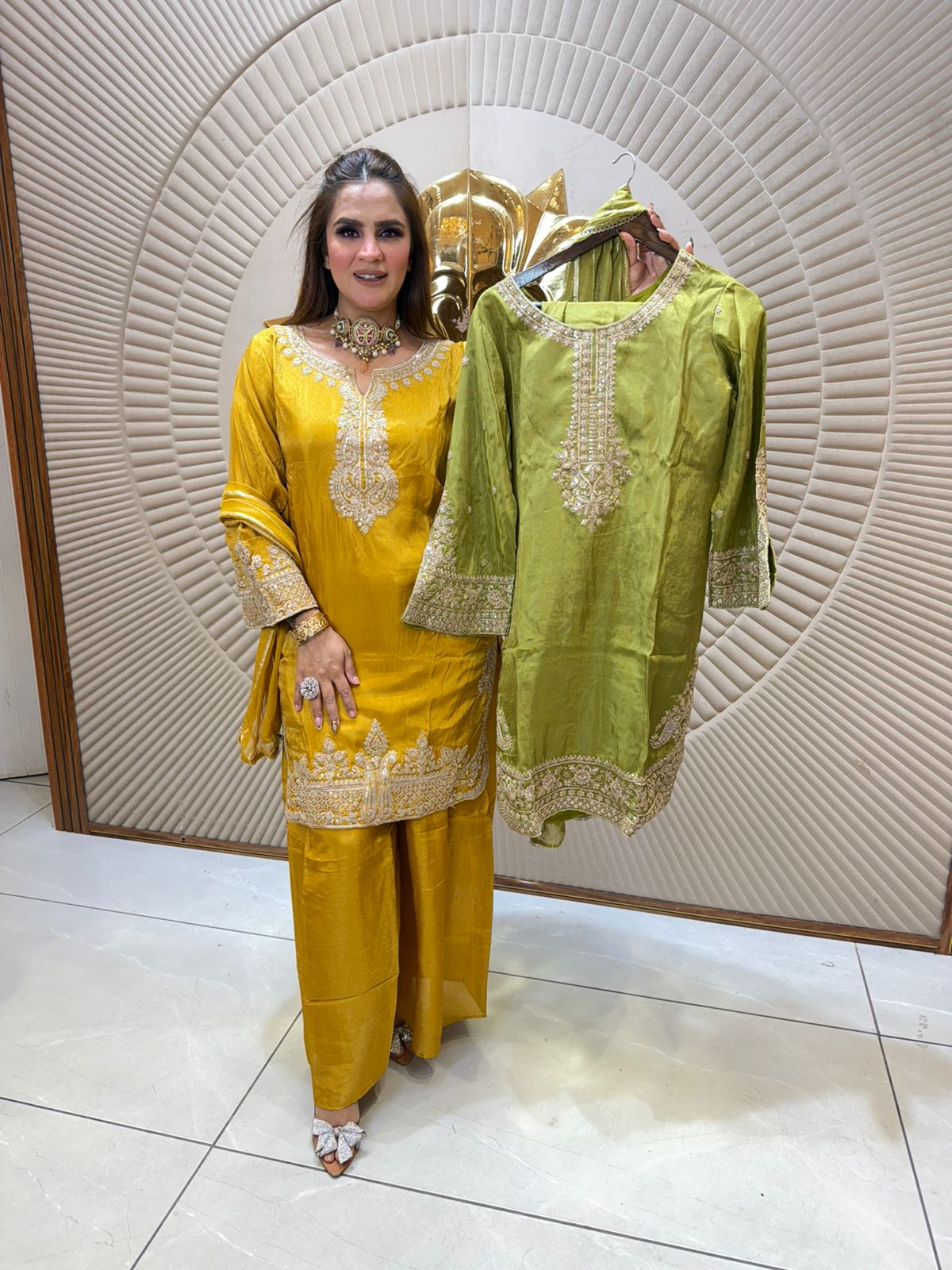 Beautiful elegent suit pc2490