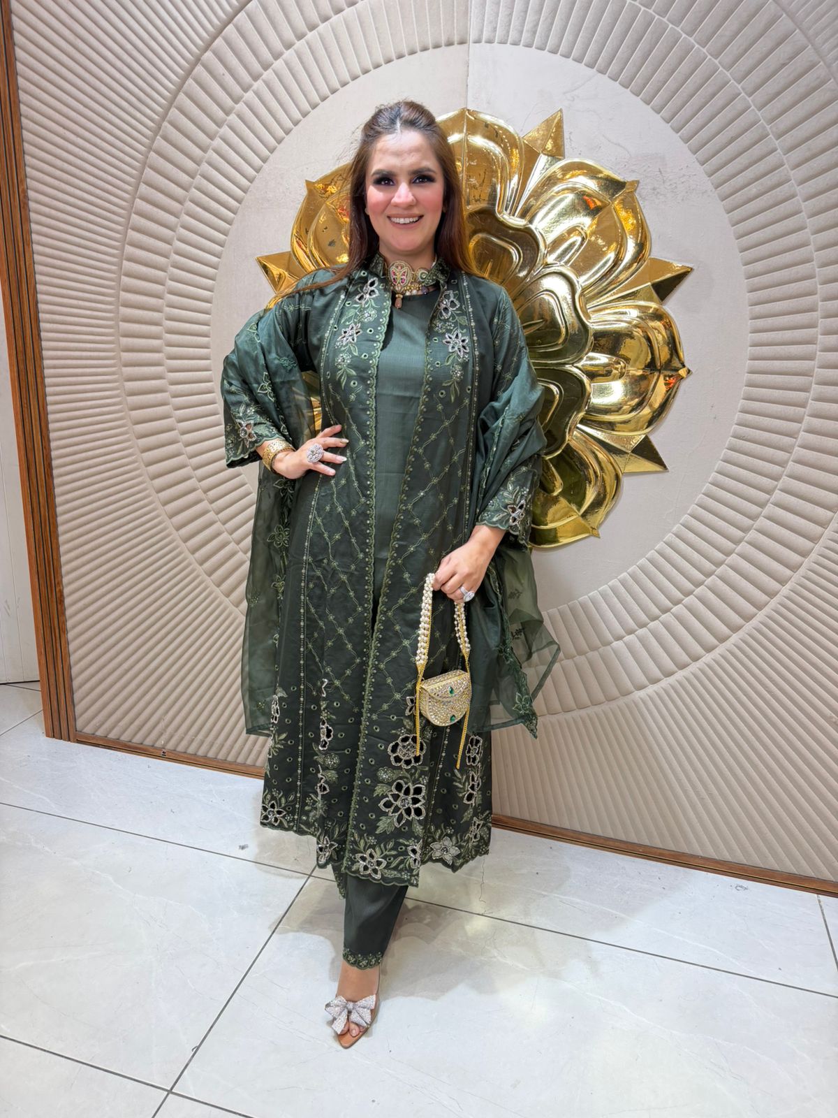 Beautiful elegent pure silk 4pc set pc2486