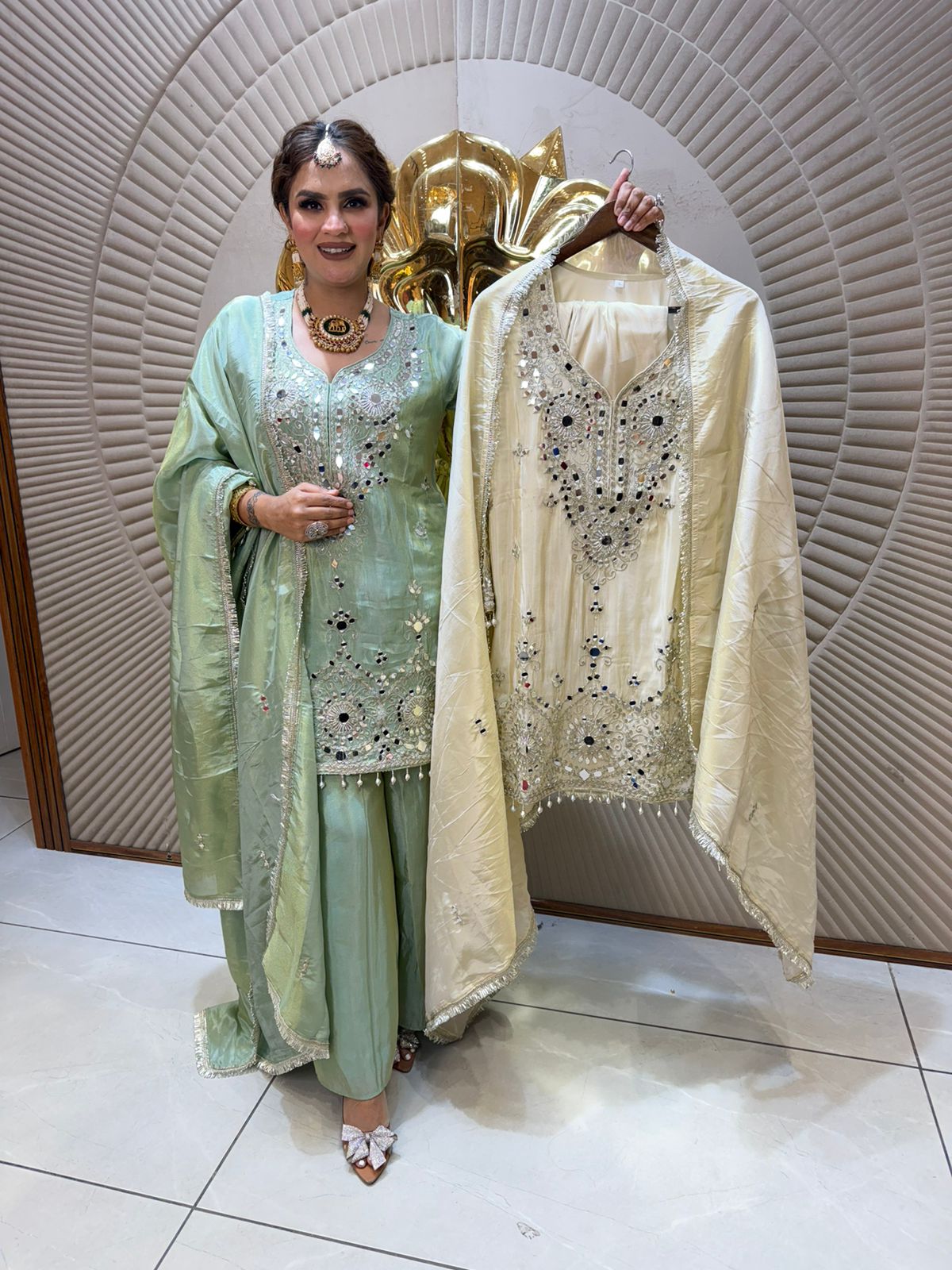 Beautiful elegent partywear suit pc2509