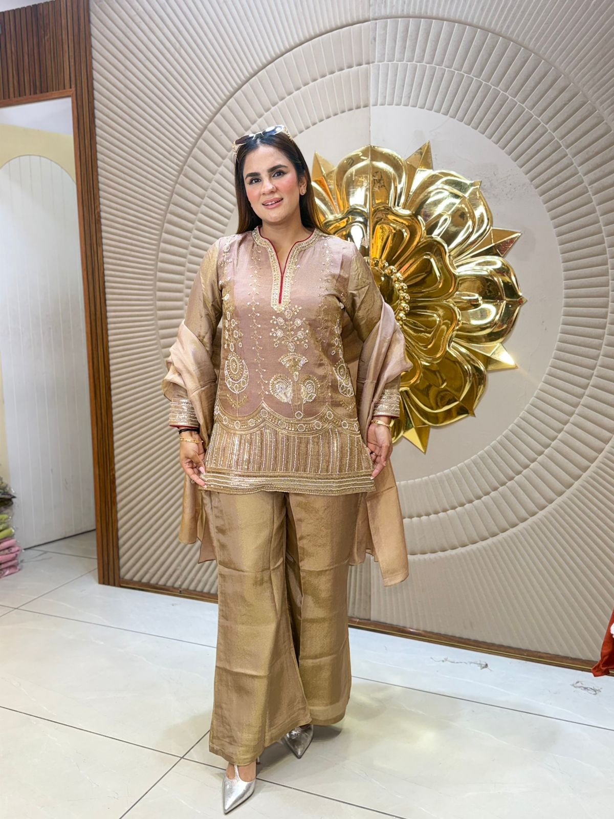 Beautiful elegant suit pc2691
