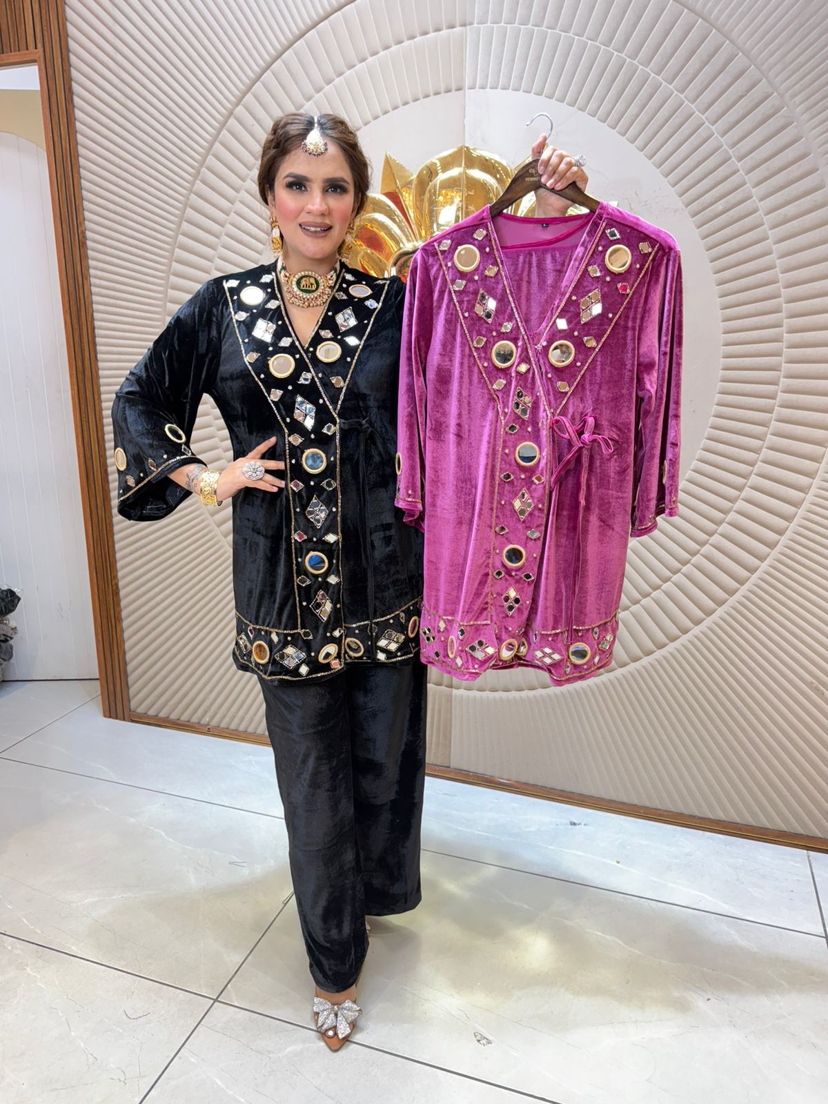 Beautiful elegent velvet cordset pc2505