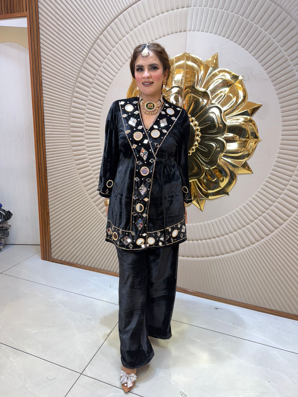 Beautiful elegent velvet cordset pc2505