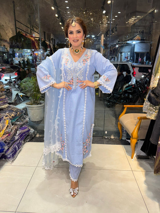 Beautiful elegent pakistani cotton suit pc2501