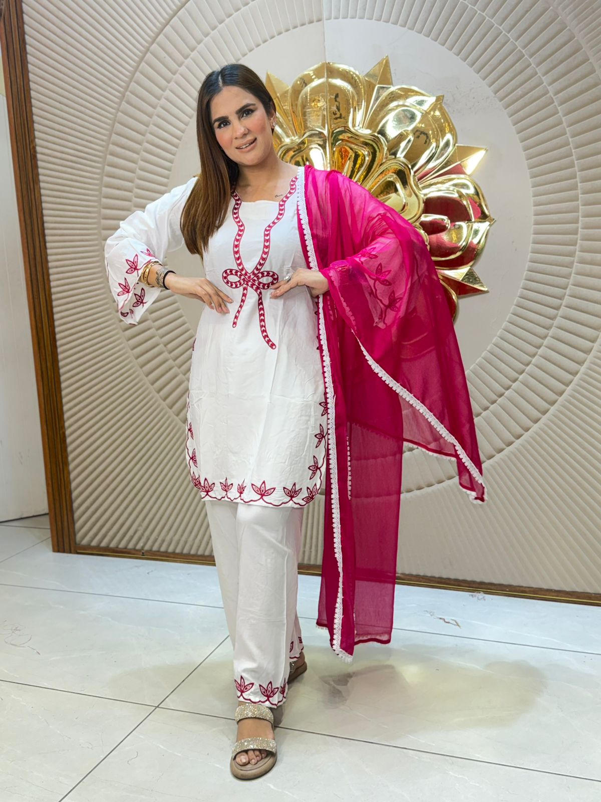 Beautiful elegant suit pc2699