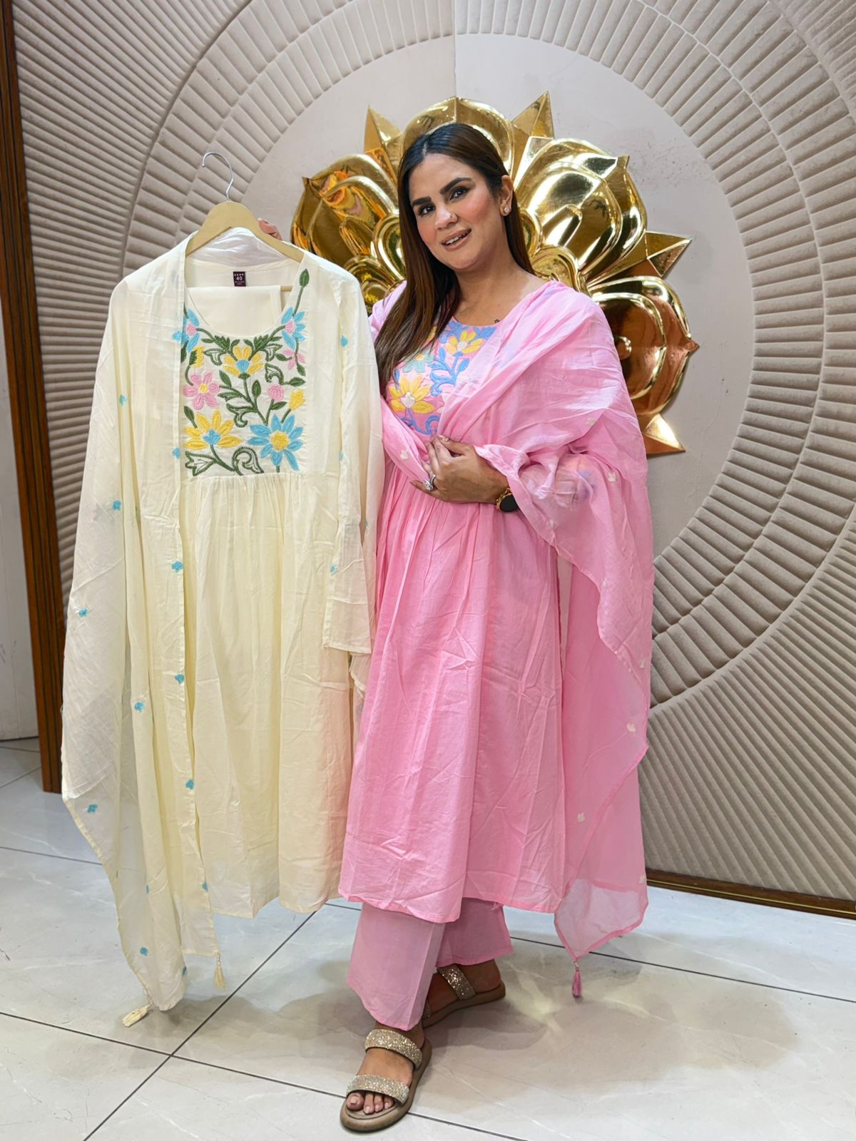 Beautiful elegant suit pc2700