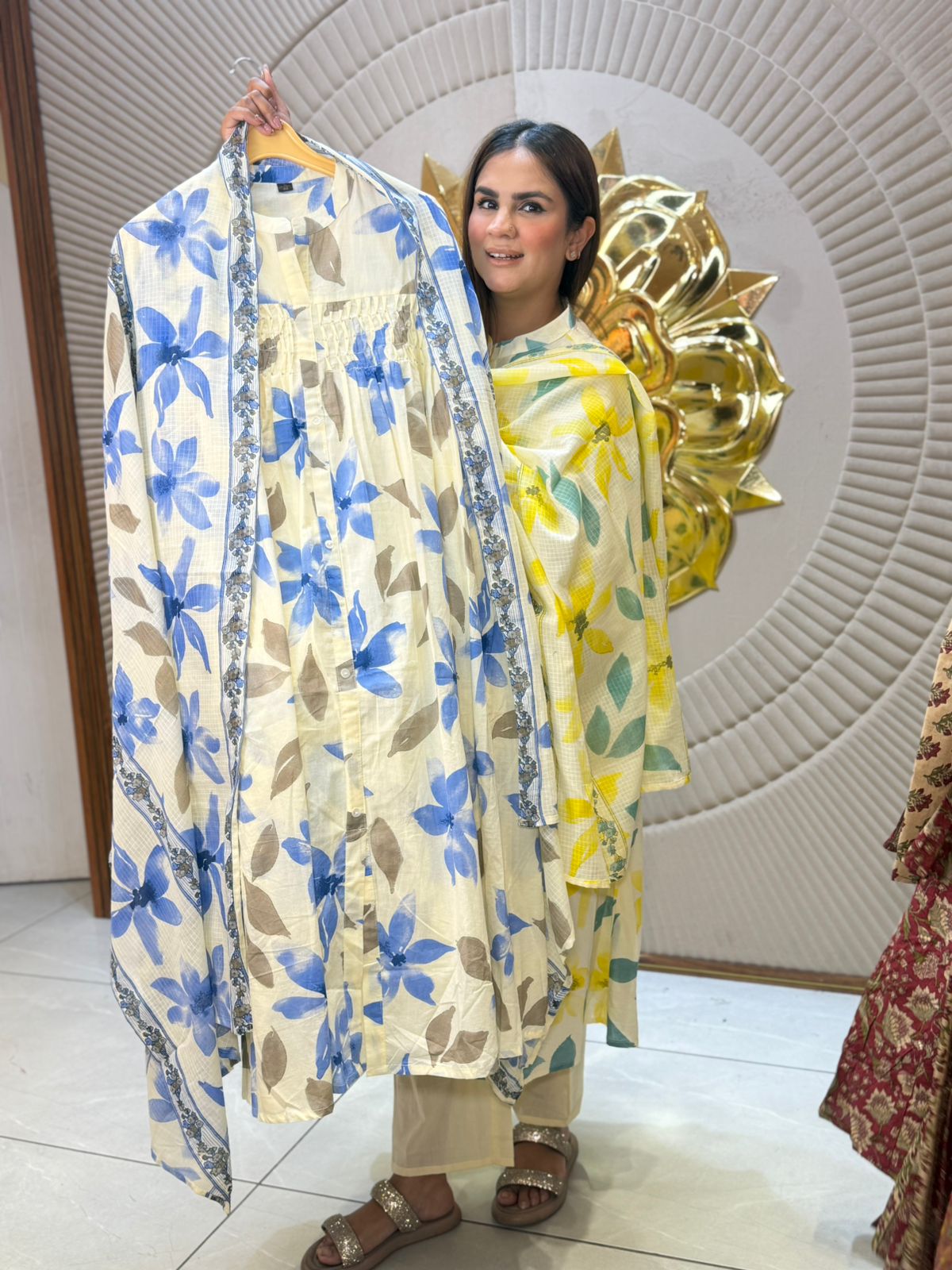 Beautiful elegant suit pc2702