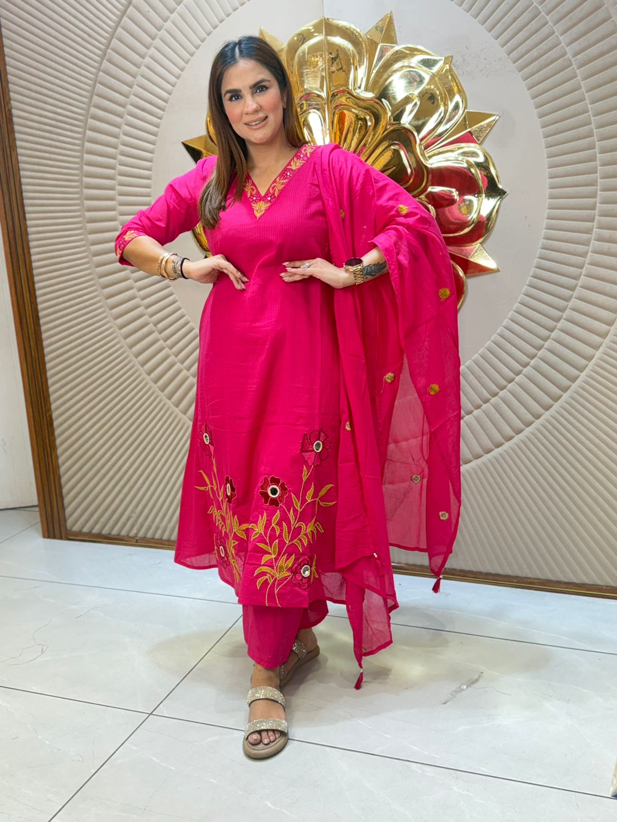 Beautiful elegant suit pc2704