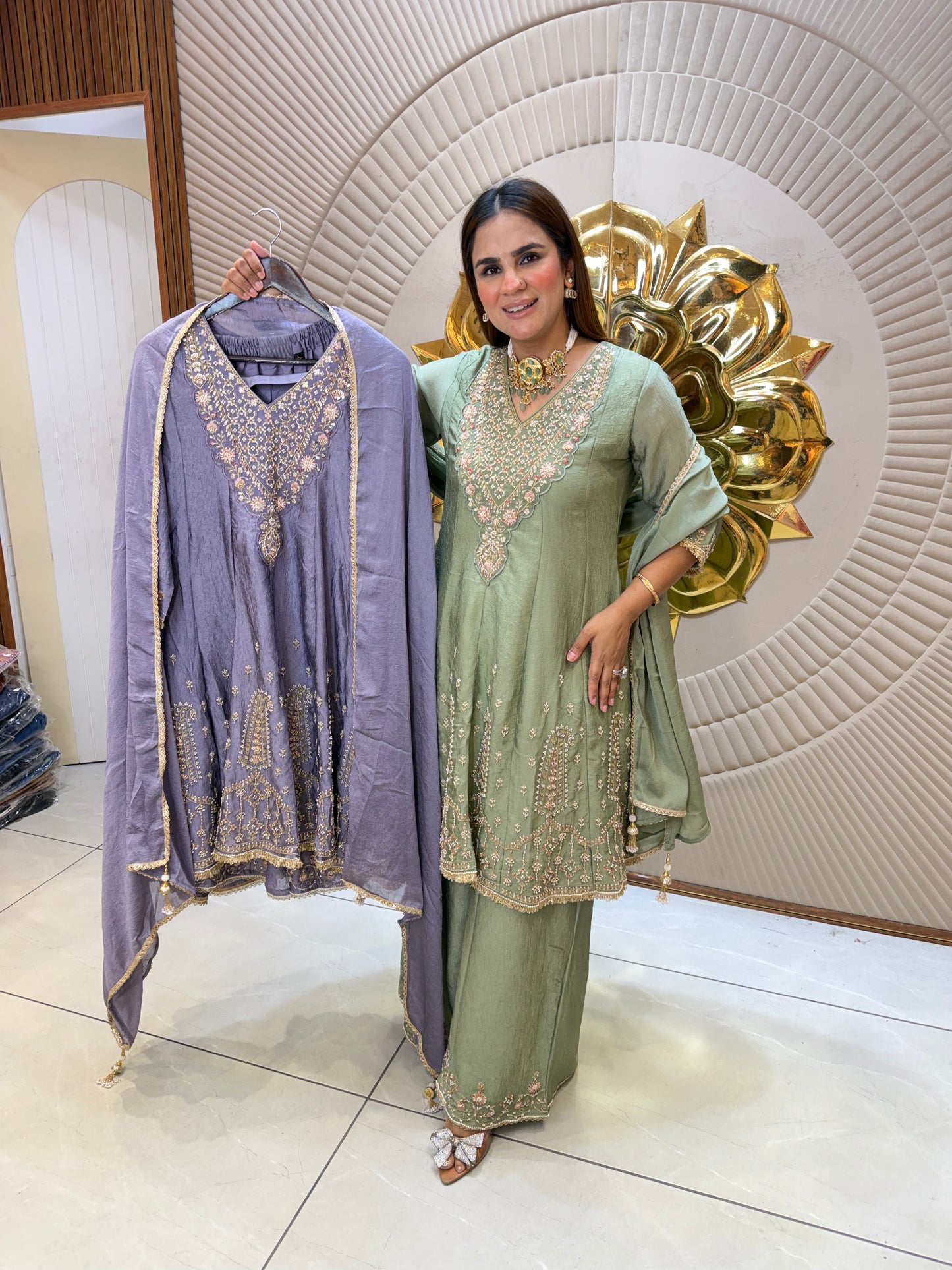 Beautiful elegant suit pc2611