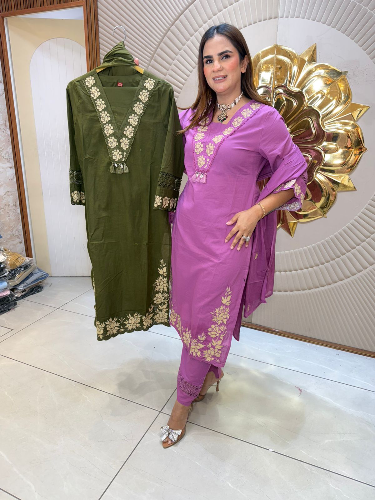 Beautiful elegant suit pc2646