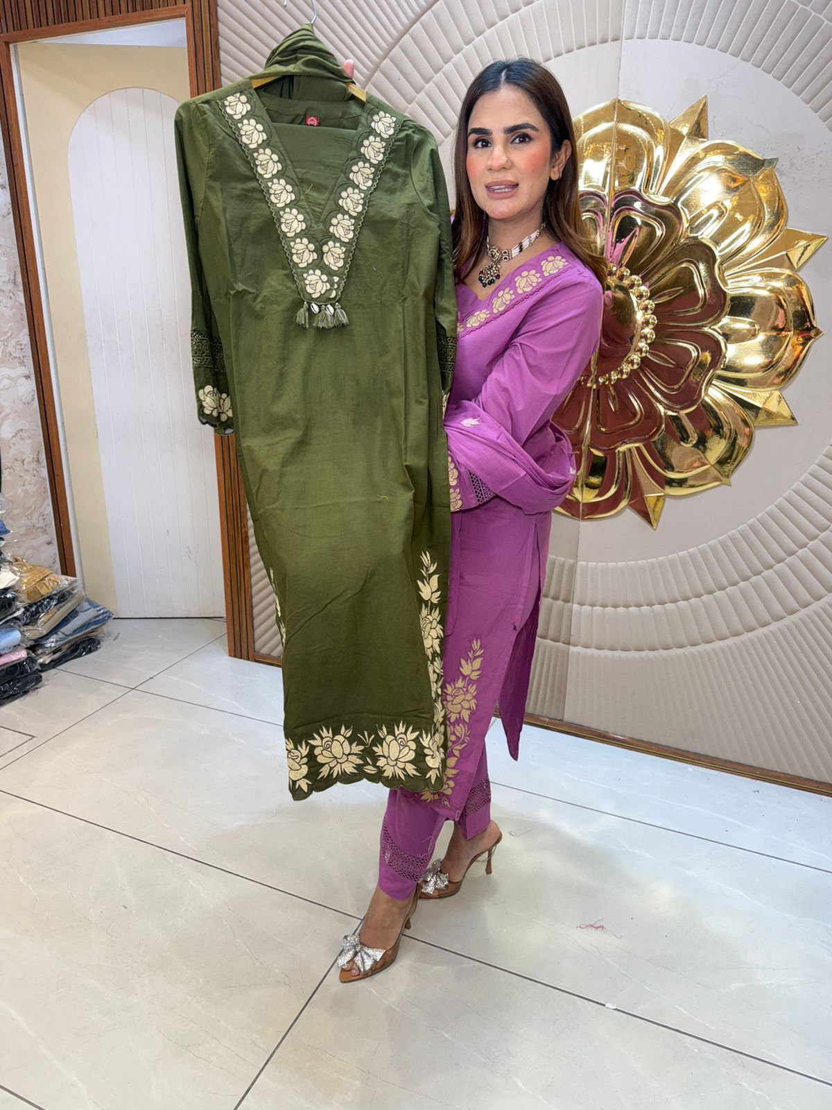 Beautiful elegant suit pc2646