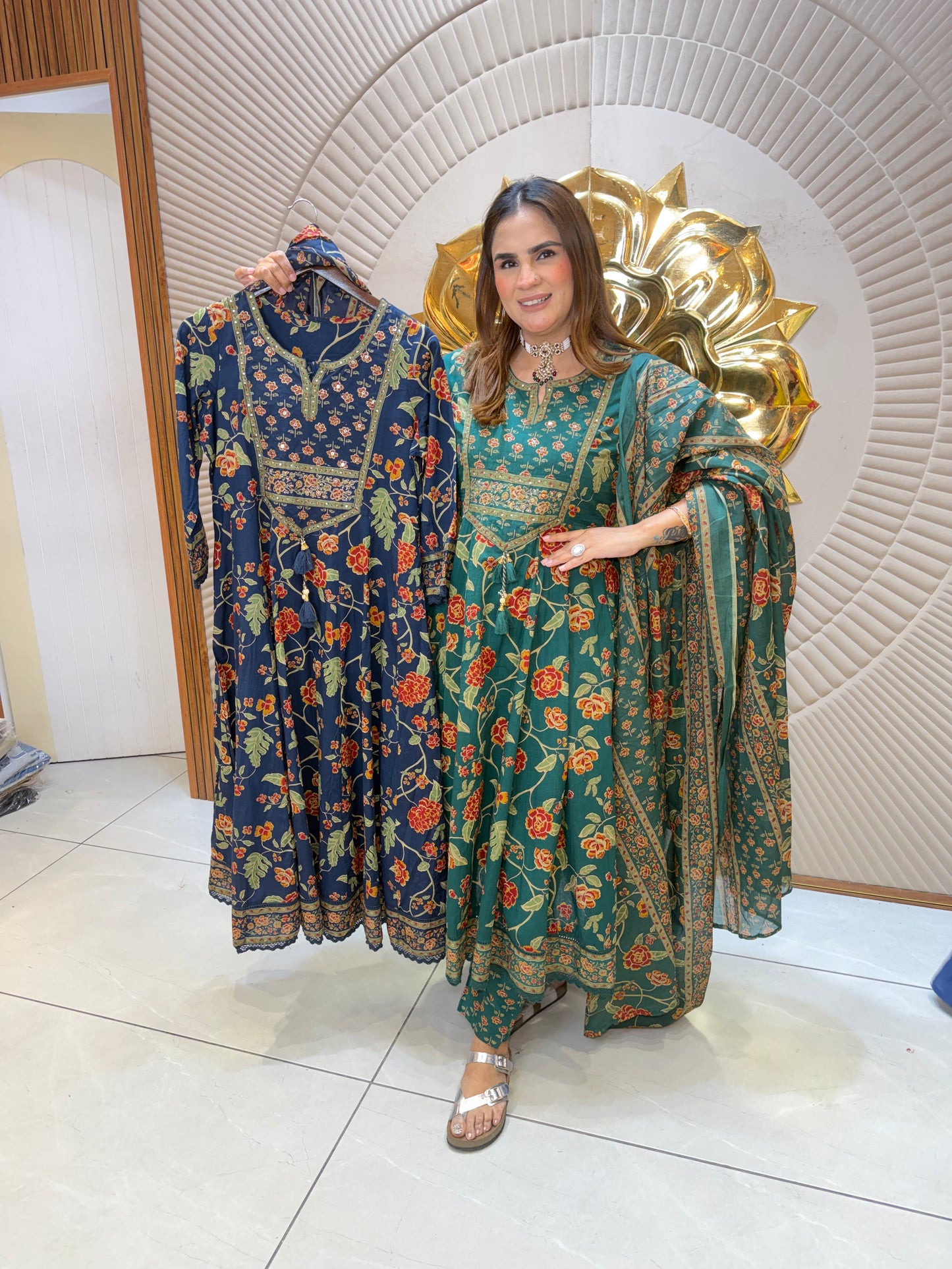 Beautiful elegant suit pc2641