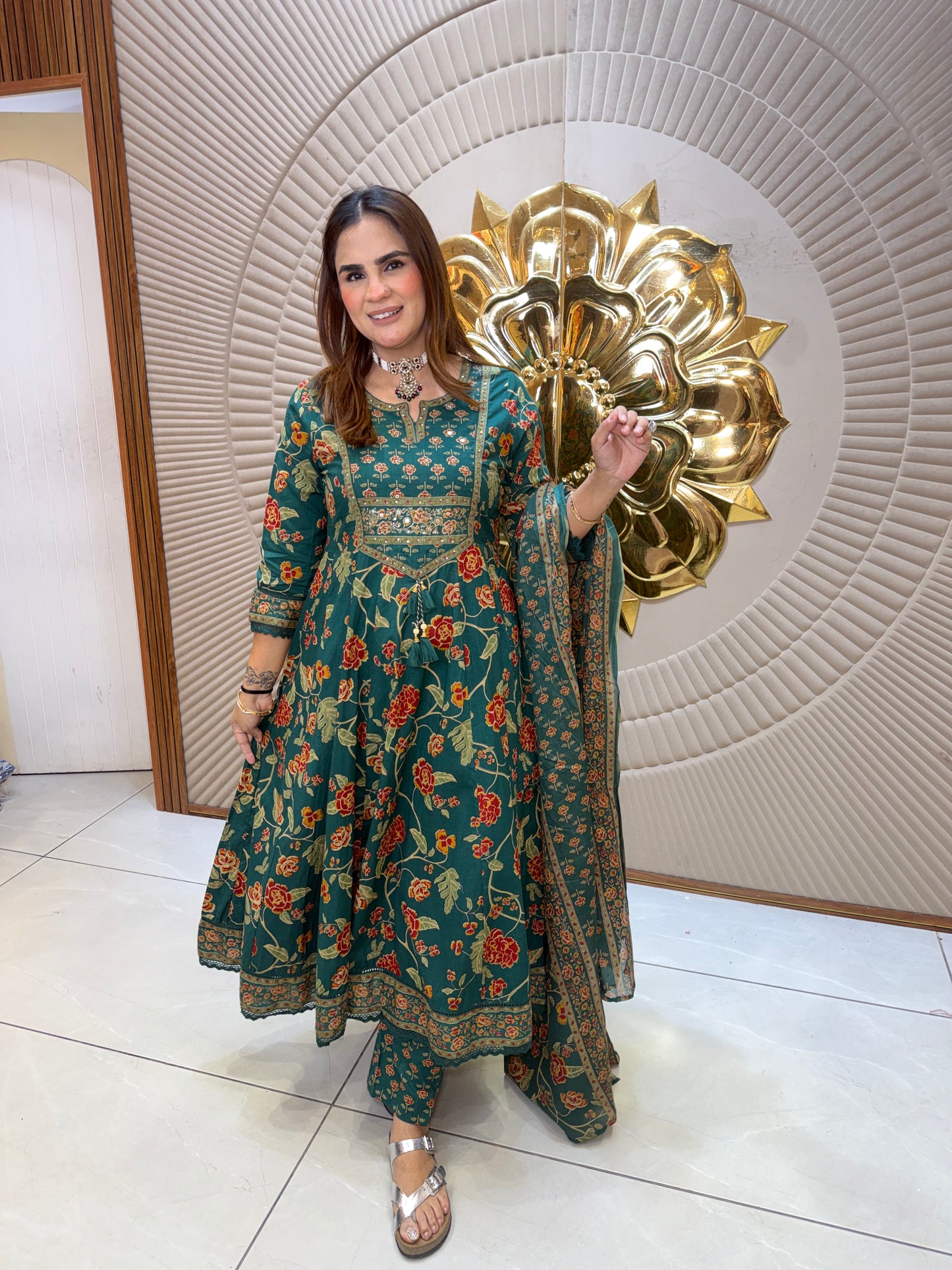 Beautiful elegant suit pc2641