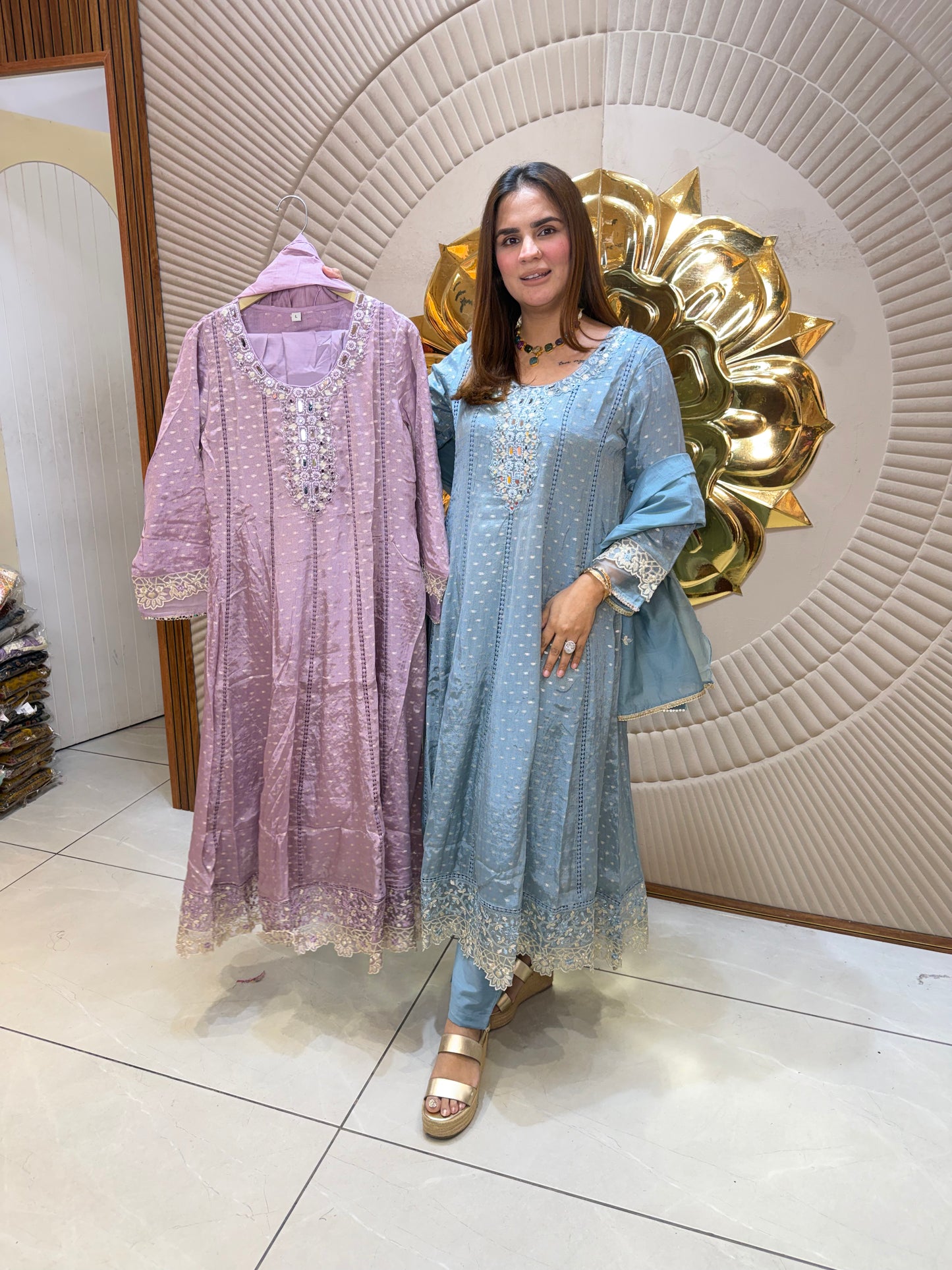 Beautiful elegant suit pc2655
