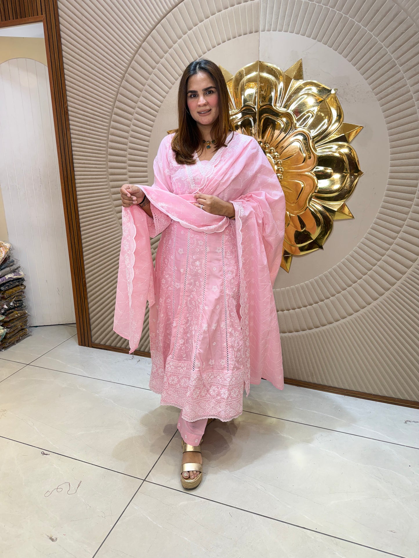 Beautiful elegant suit pc 2652