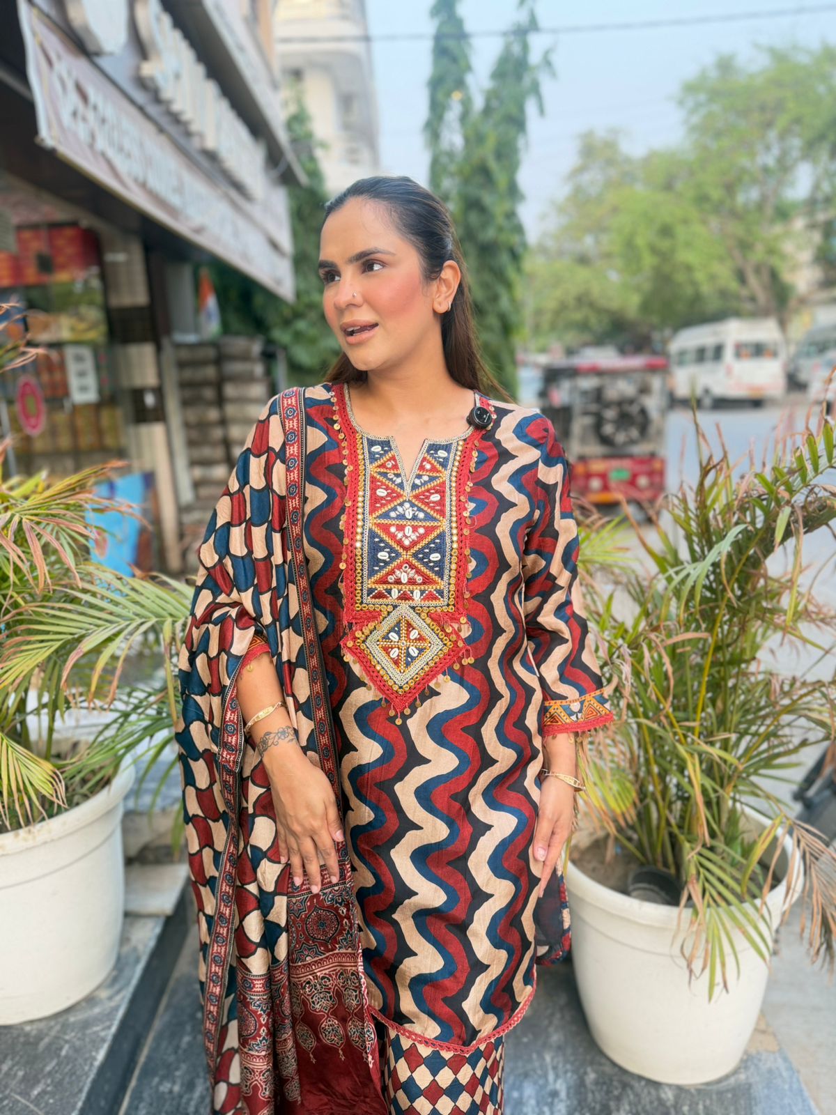 Beautiful elegant suit pc3058
