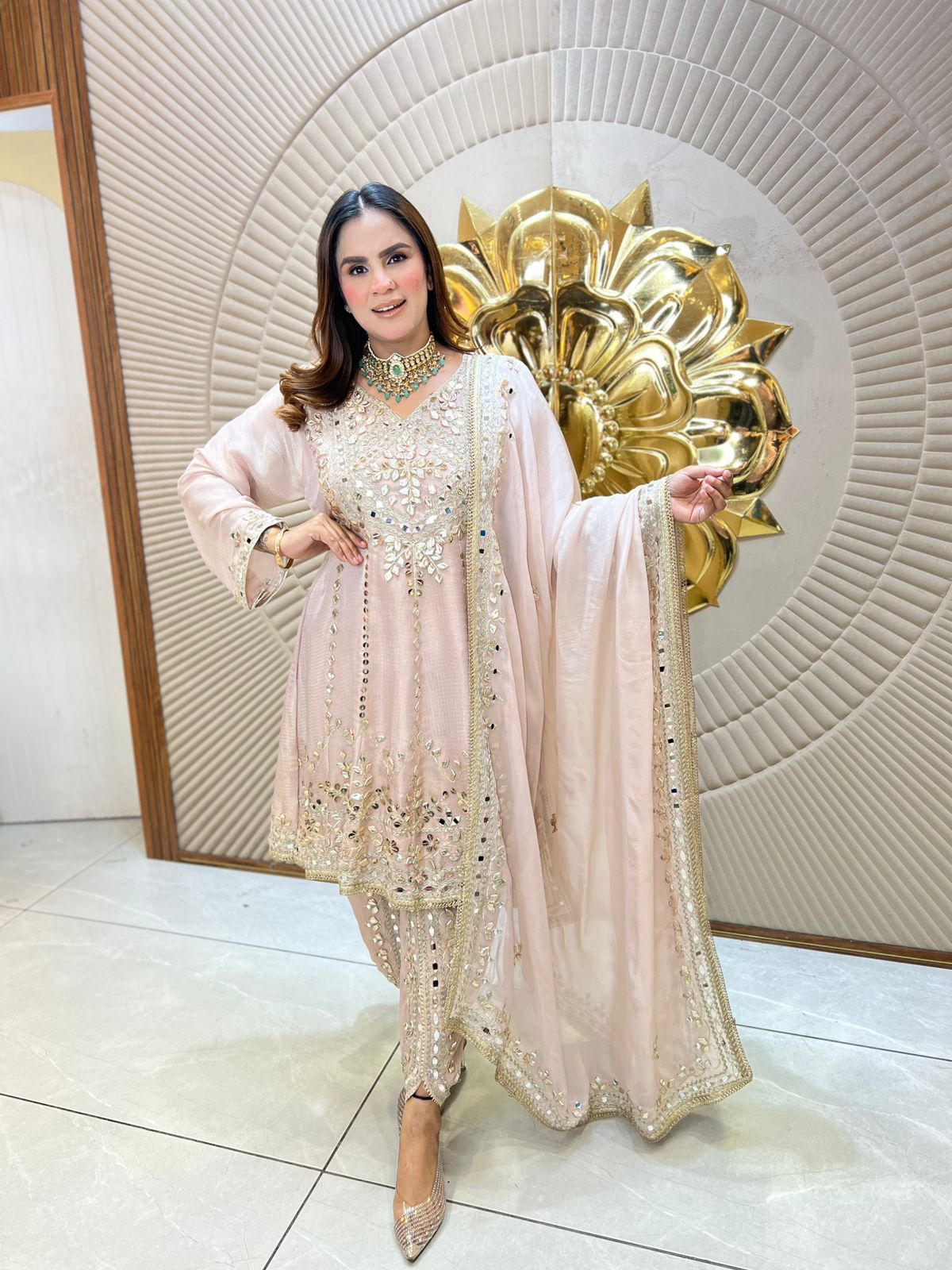 Beautiful elegant partywear suit pc3074