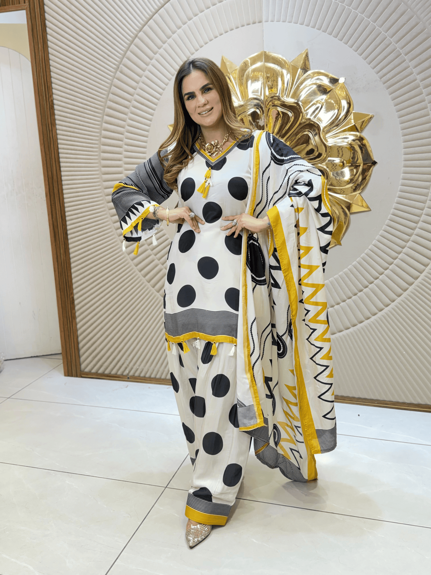 Stunning Polka Dot Print Suit PC3225