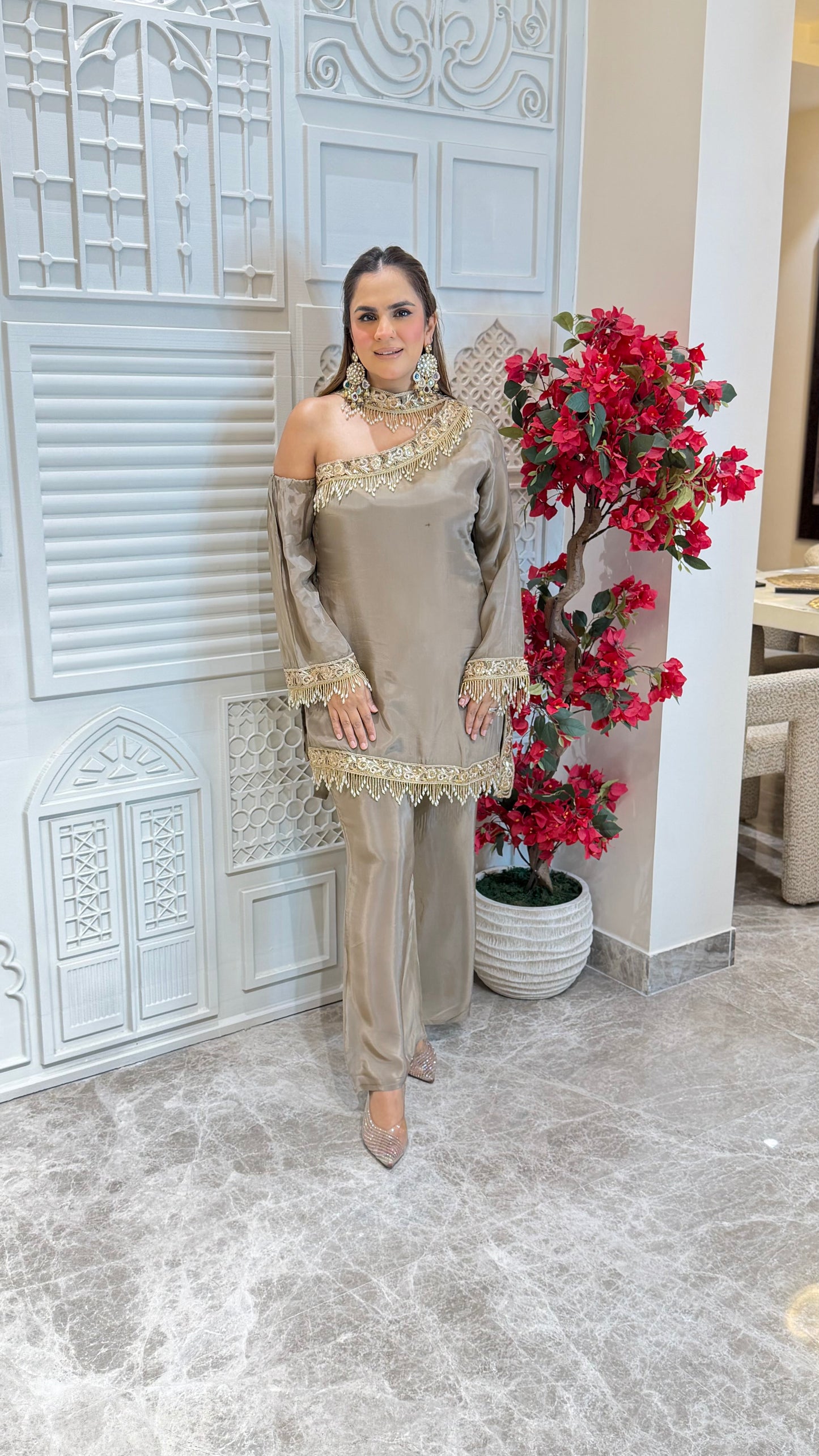 Elegant Suit With Lace Work PC3273