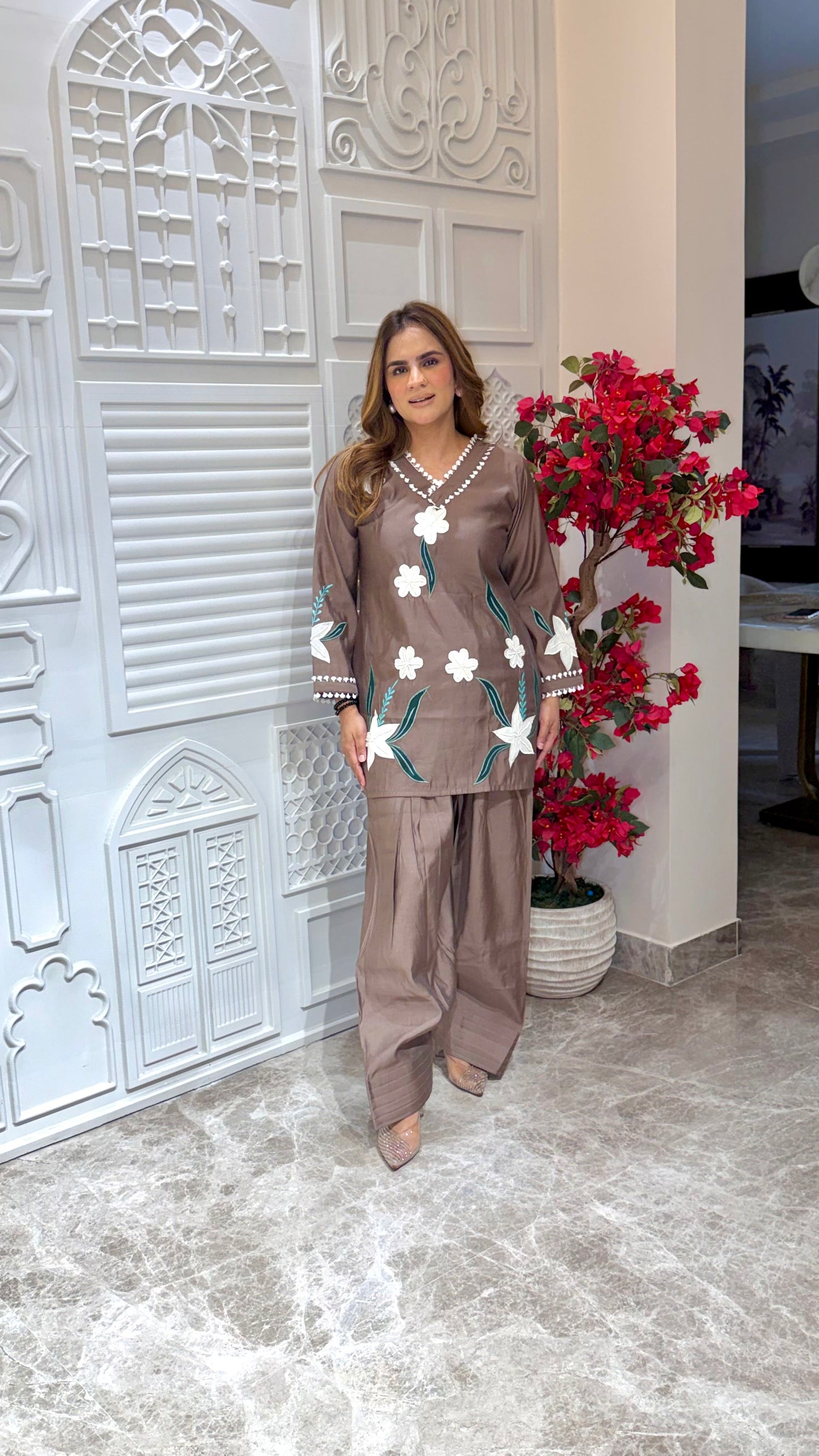 Elegant Suit With V-Neck Design PC3287