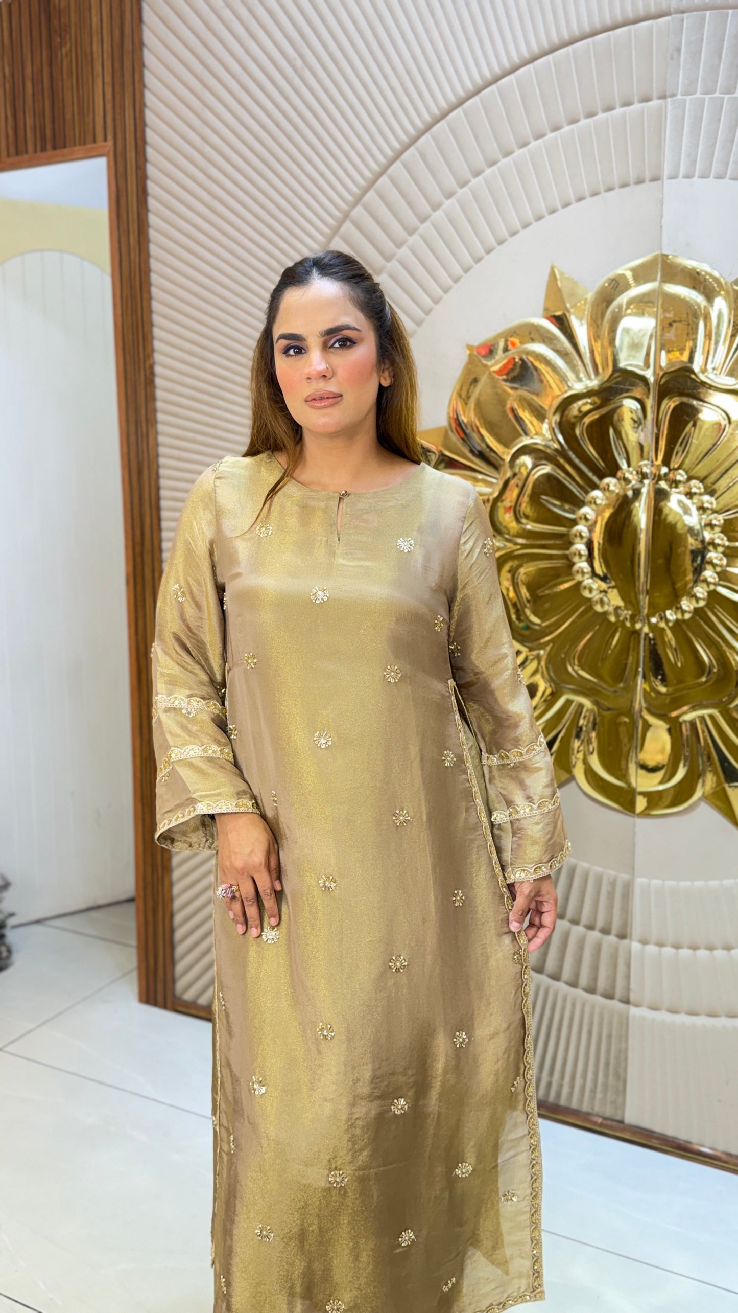 Stunning Pakistani Long Suit PC3288