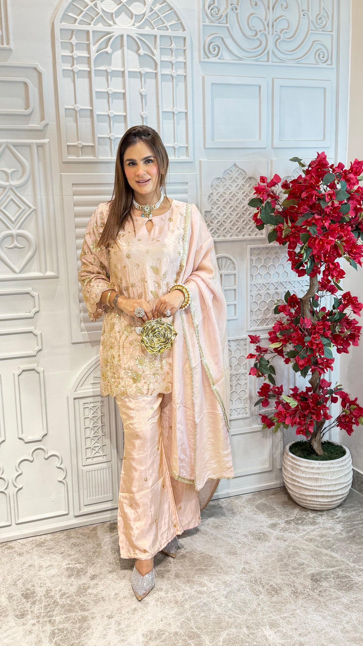 Pakistani Suit Design pc3318
