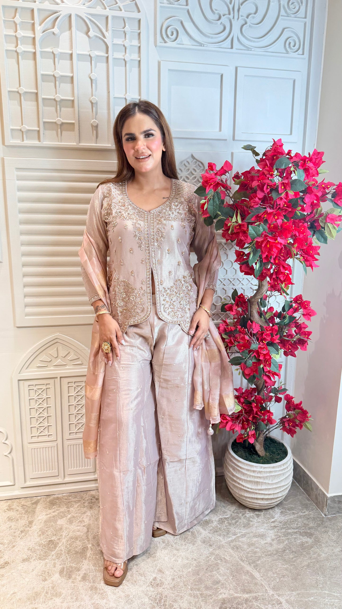 Elegant Short Suit PC3343