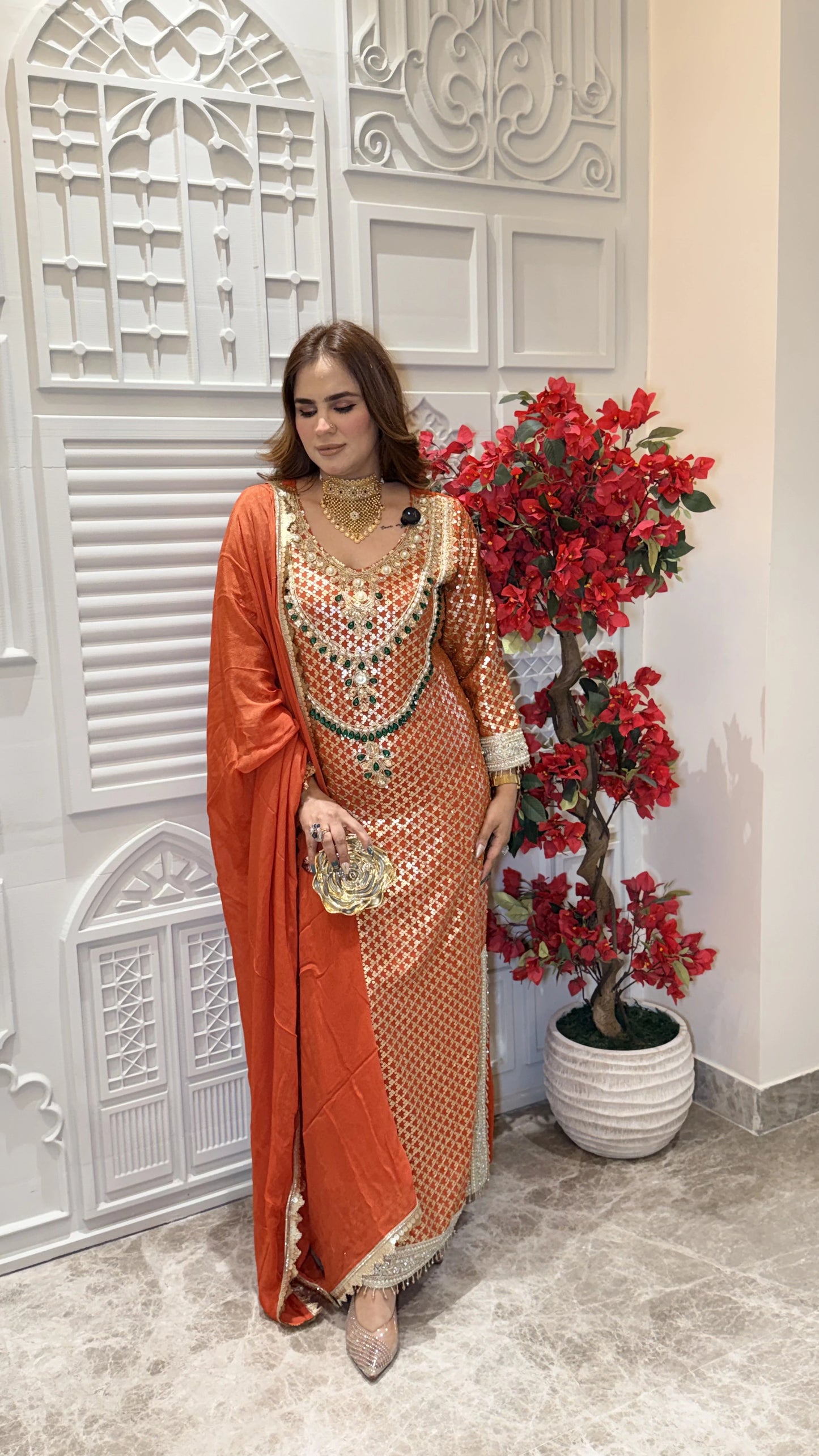 Elegant kurta set with hand and machine embroidery PC3384