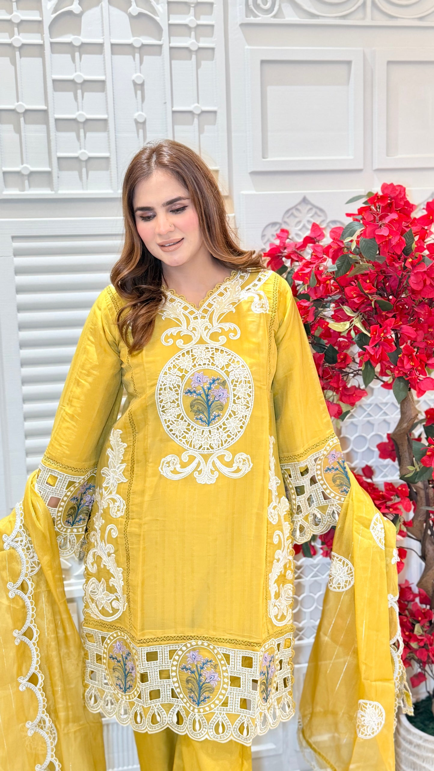Elegant Kurta Set white floral lace embroidery PC3388
