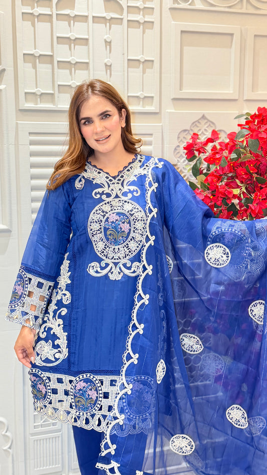 Elegant Kurta Set white floral lace embroidery PC3388