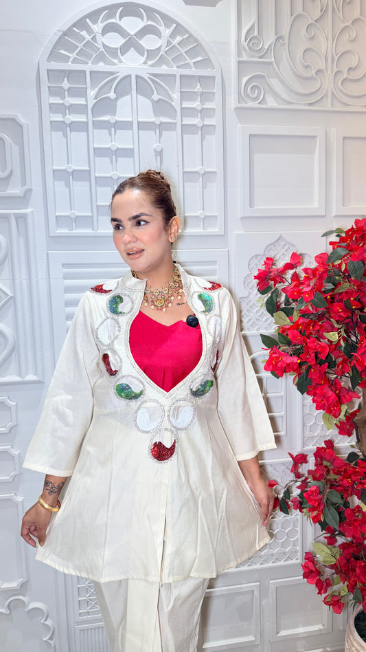 Beautiful off-white embroidered coordinated outfit set PC33104
