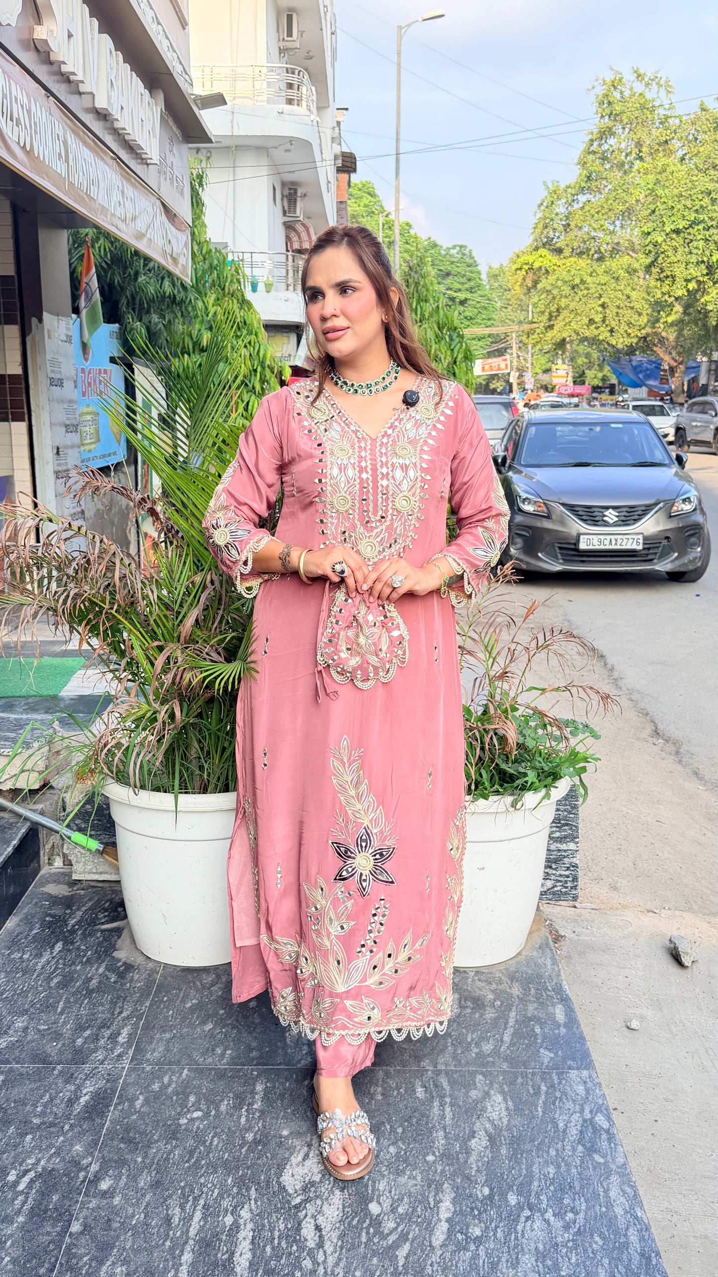 Elegant V-neck Suit PC3422
