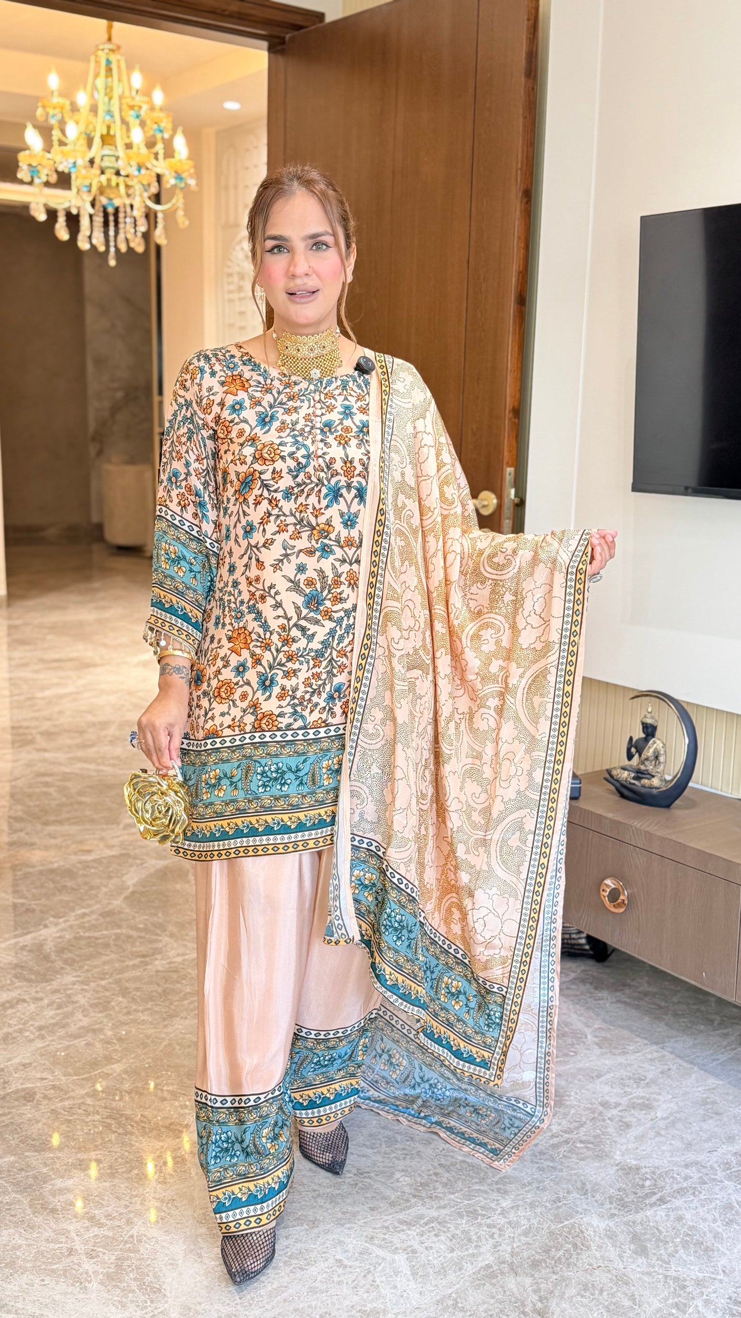 Beautiful  3-piece Paschimini set PC3442