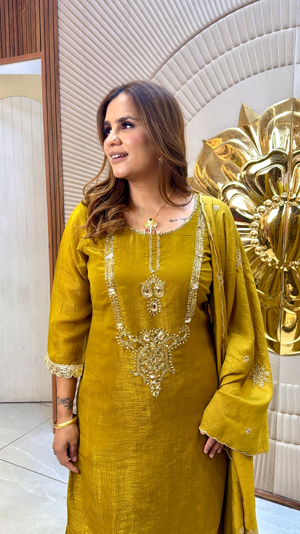 elegant embroidered 3-piece kurta set PC3472