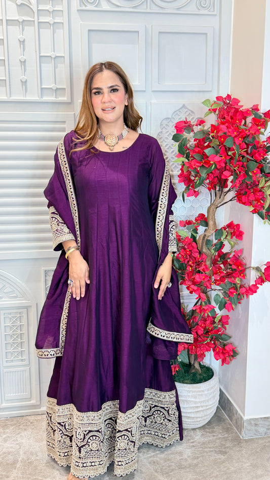 Elegant flared Anarkali gown PC3475