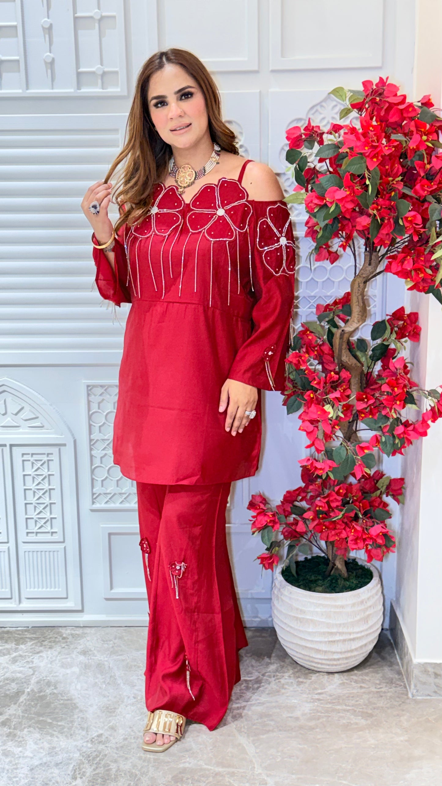 Elegant shoulder tunic and matching flared trousers PC3476