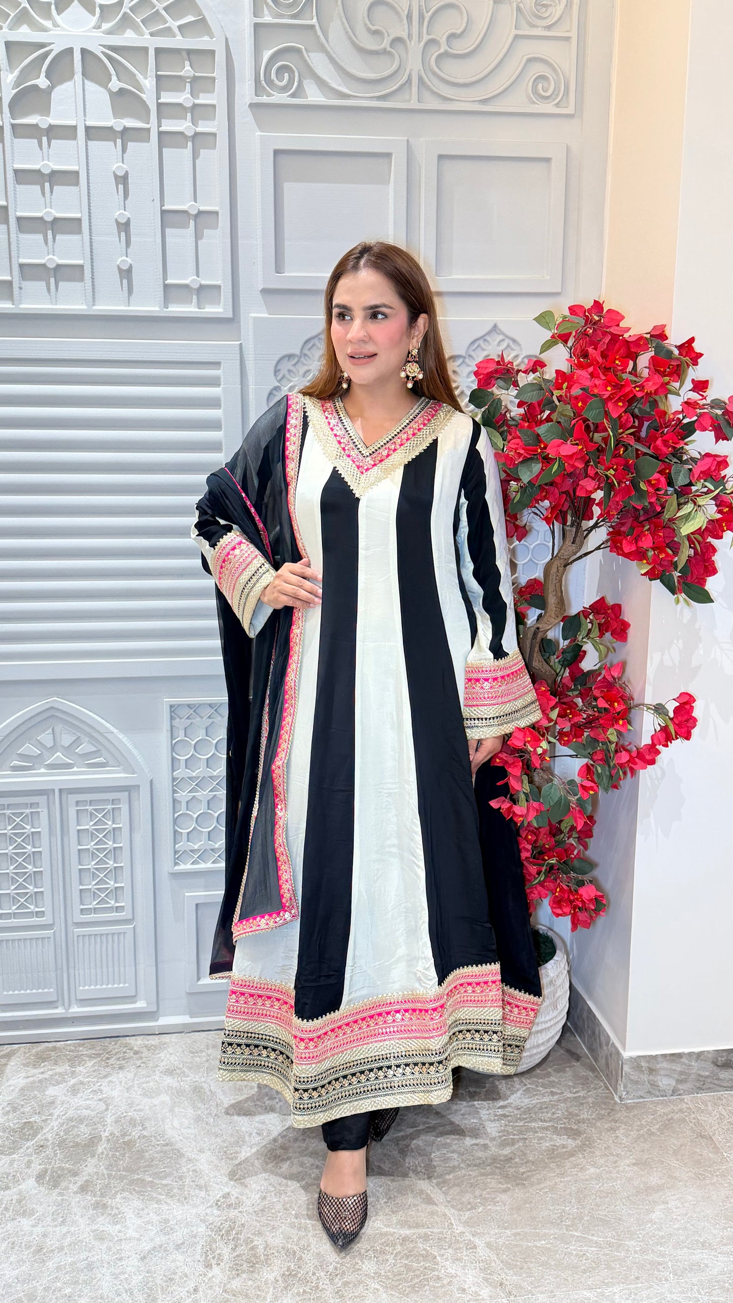 Elegant three-piece black and white striped crepe set PC3481