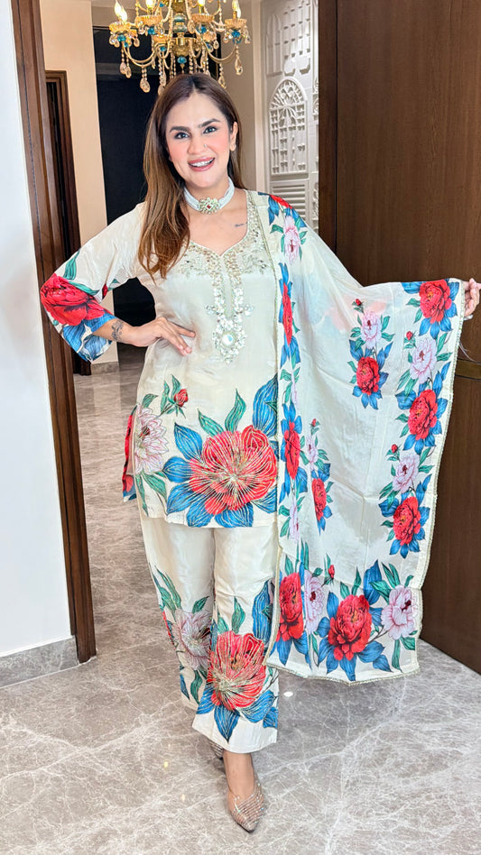 Elegant off-white floral printed silk crepe kurta and pant set PC3508