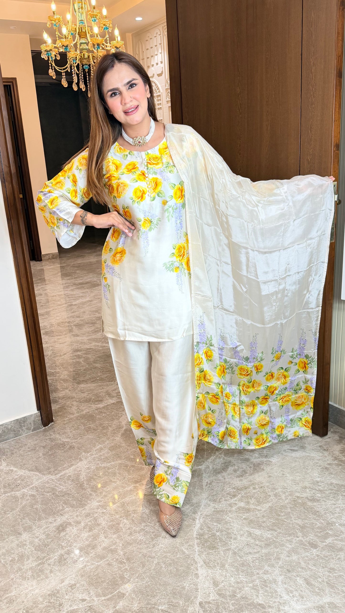 Beautiful elegant ivory satin digital-print suit PC3505