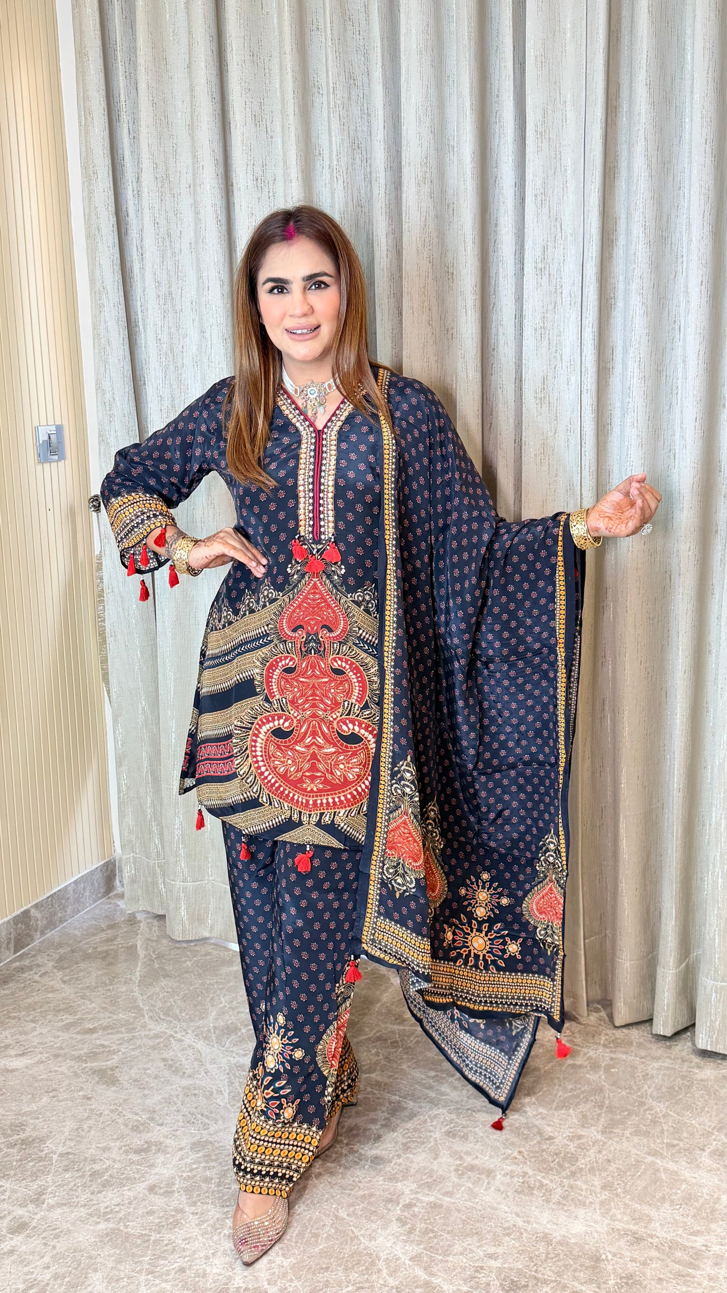 Beautiful navy blue crepe digital-printed suit set PC3553