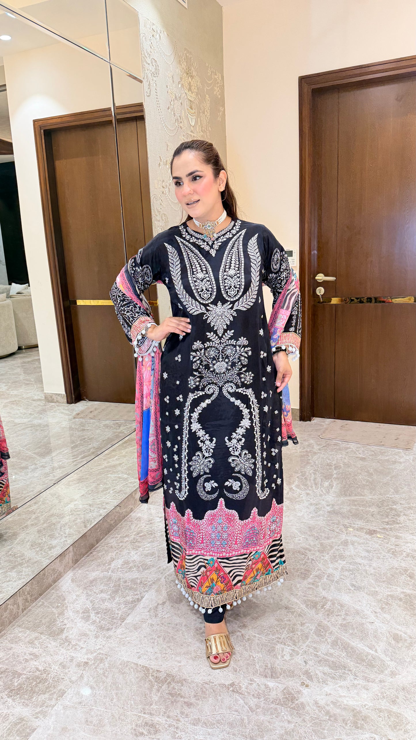 Beautiful black embroidered long kurta pc3610
