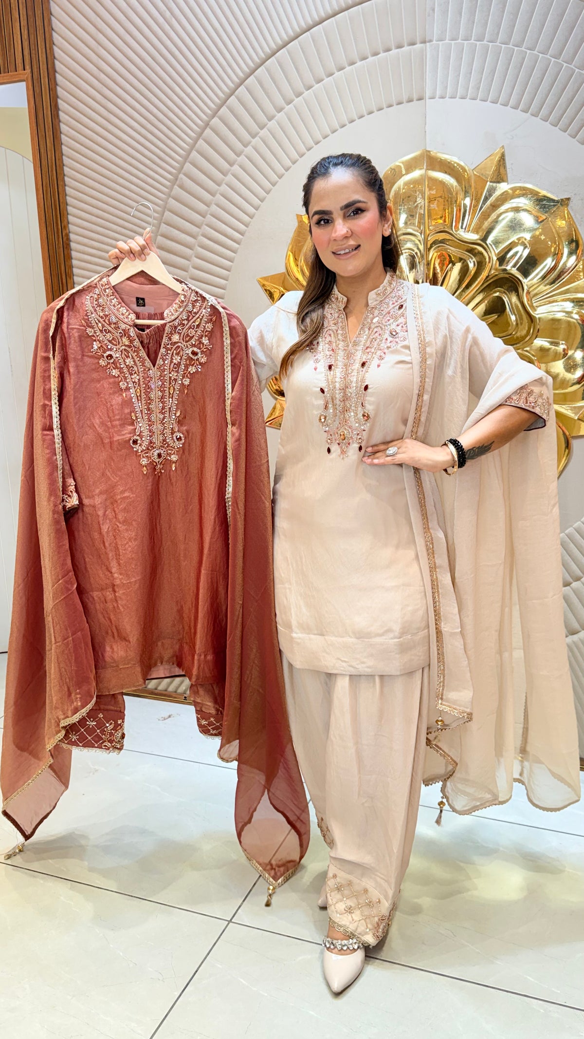 Elegant silk or crepe tunic and farshi salwar set Pc3618