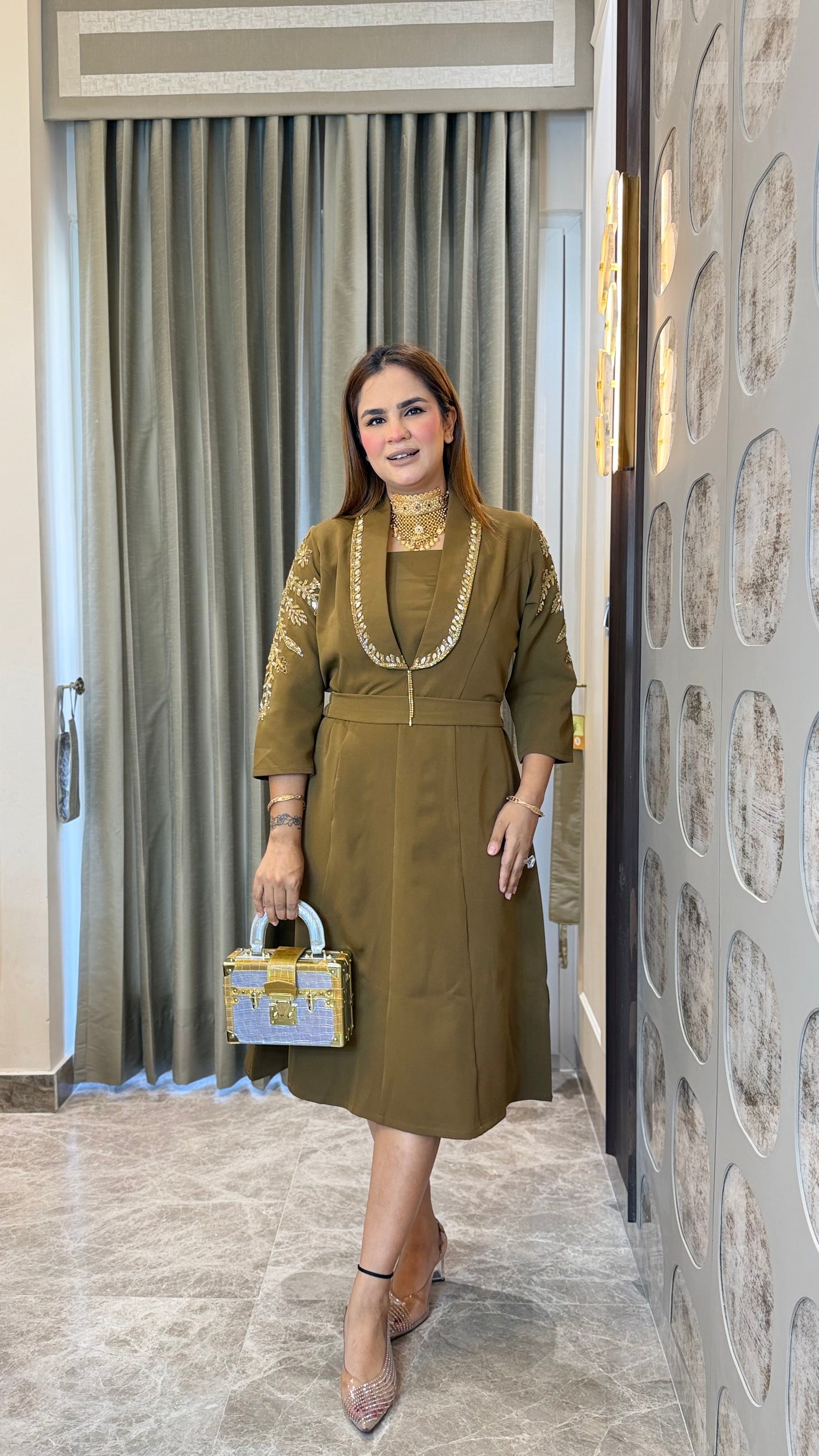 Beautiful midi dress with gold embroidery pc3641