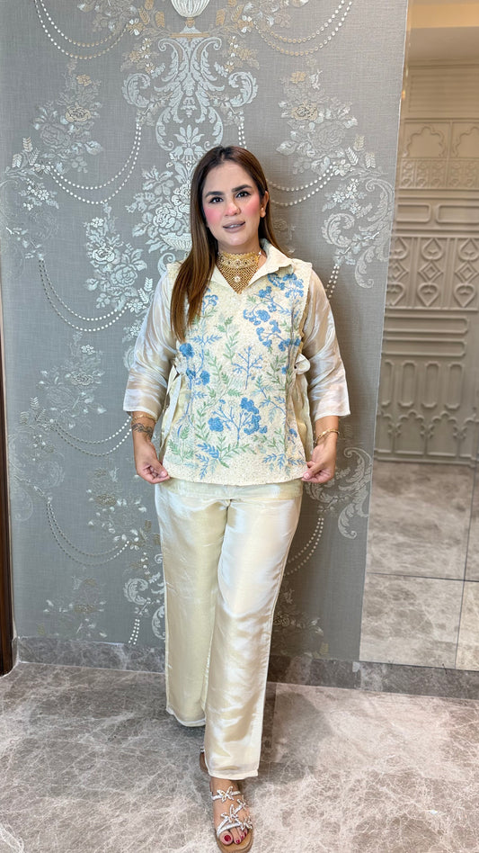 Elegant cream-colored, shiny co-ord set PC3648