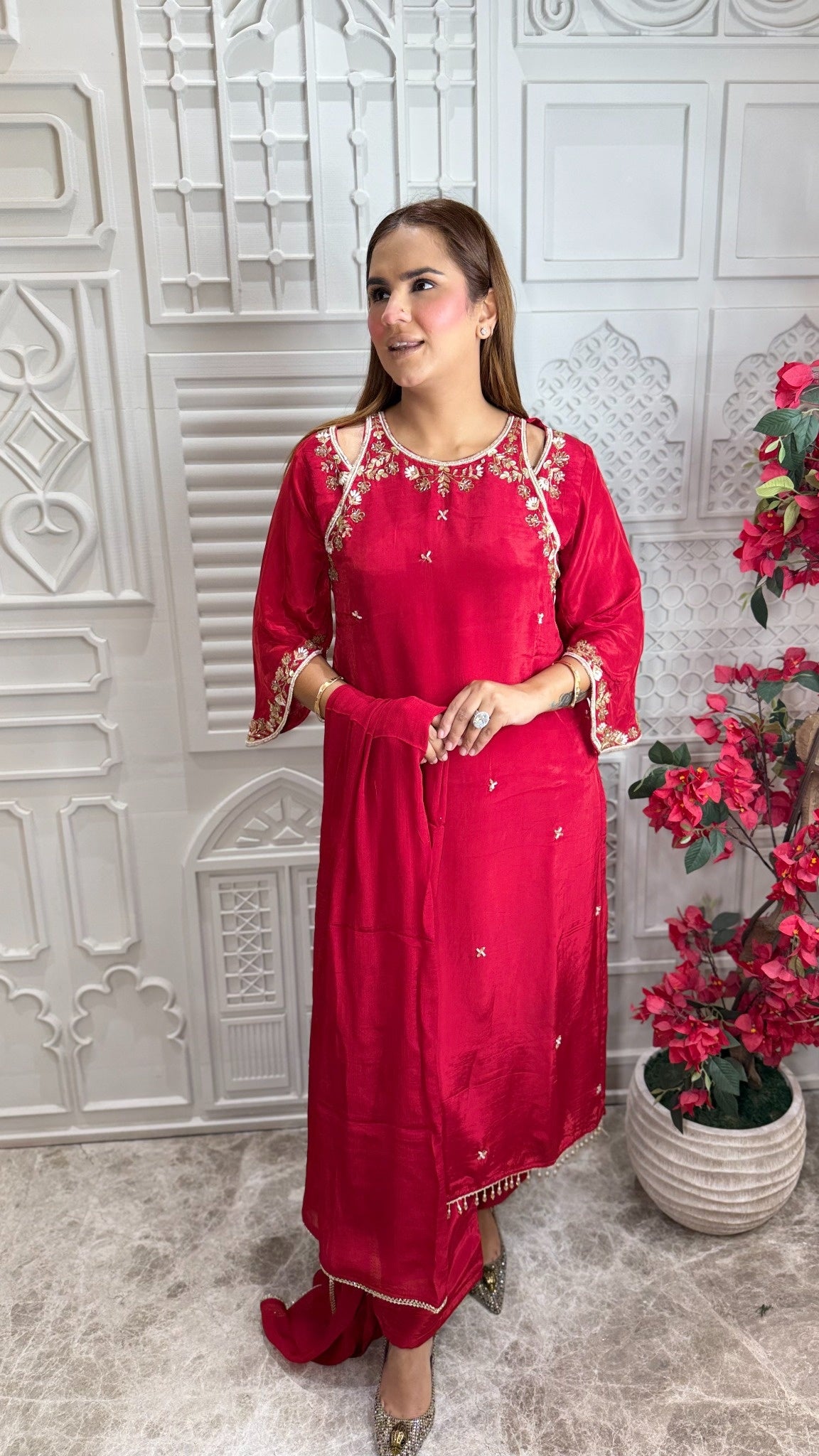 Elegant embroidered straight kurta pant se PC3721