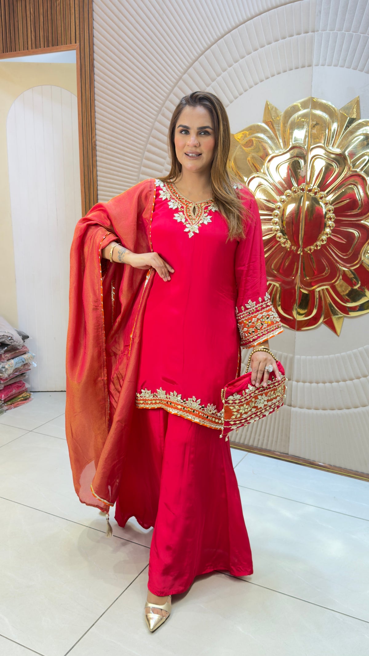Beautiful Ethnic outfit features an embroidered V-neck kurta PC3739