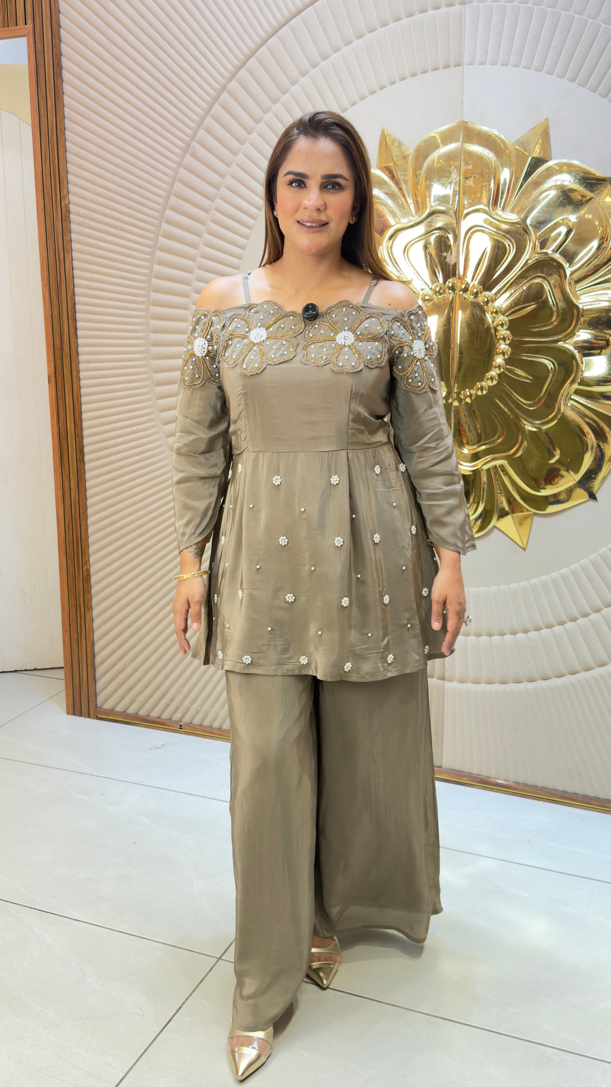 Beautiful off-the-shoulder peplum tunic and palazzo set PC3740