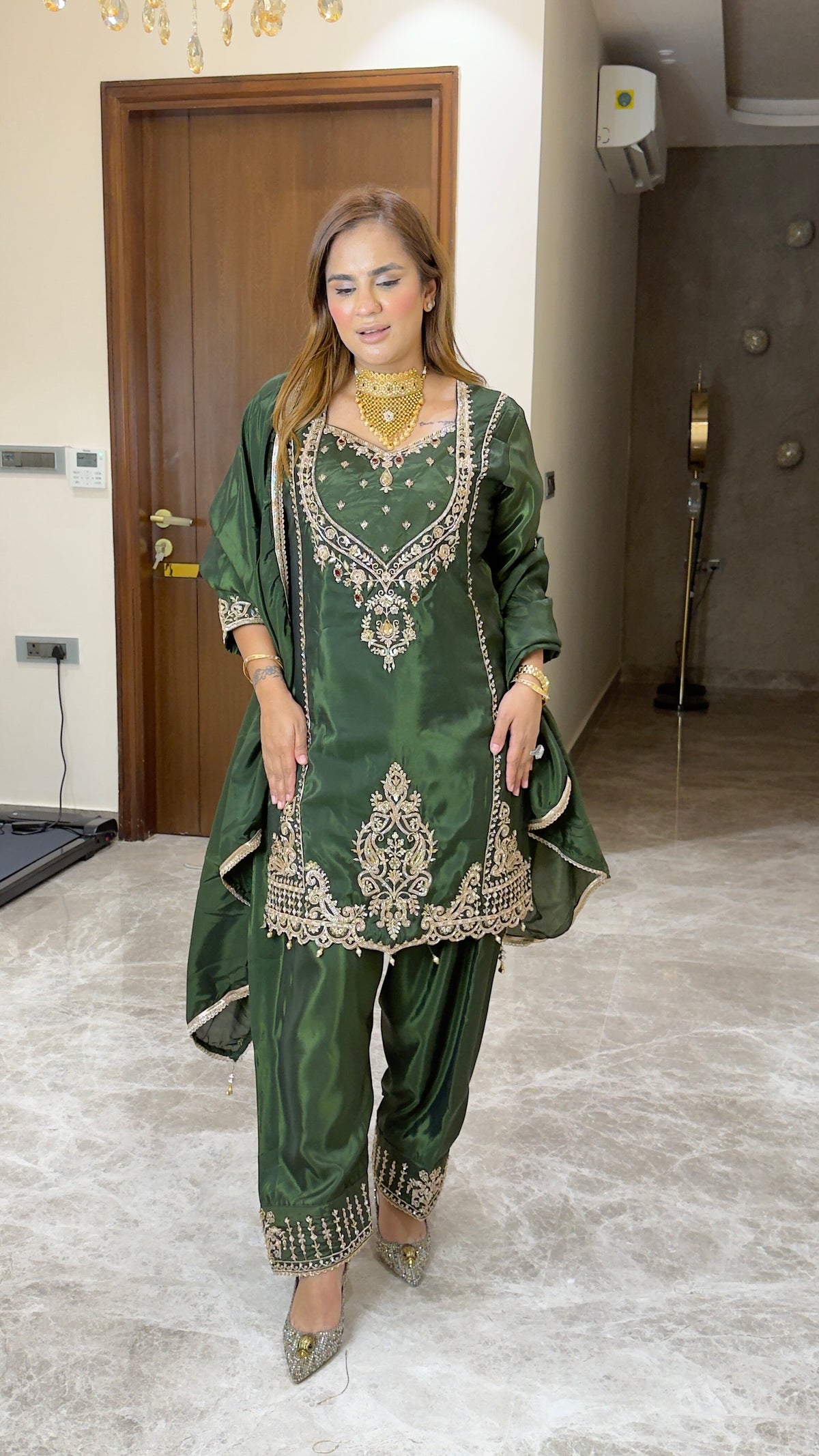 Beautiful dark green festive silk/chinon ensemble embroidered V-neck kurta PC3758