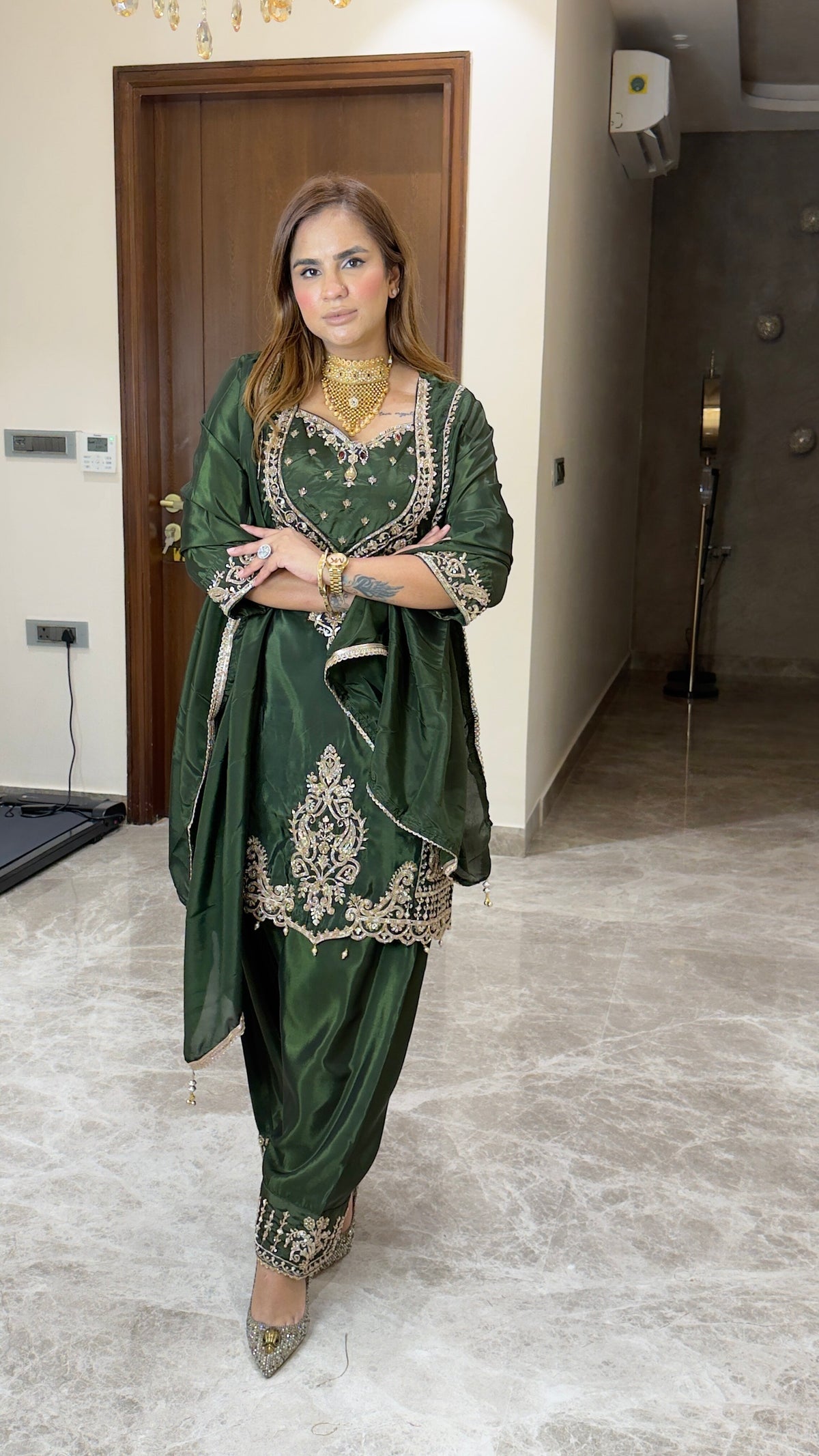 Beautiful dark green festive silk/chinon ensemble embroidered V-neck kurta PC3758