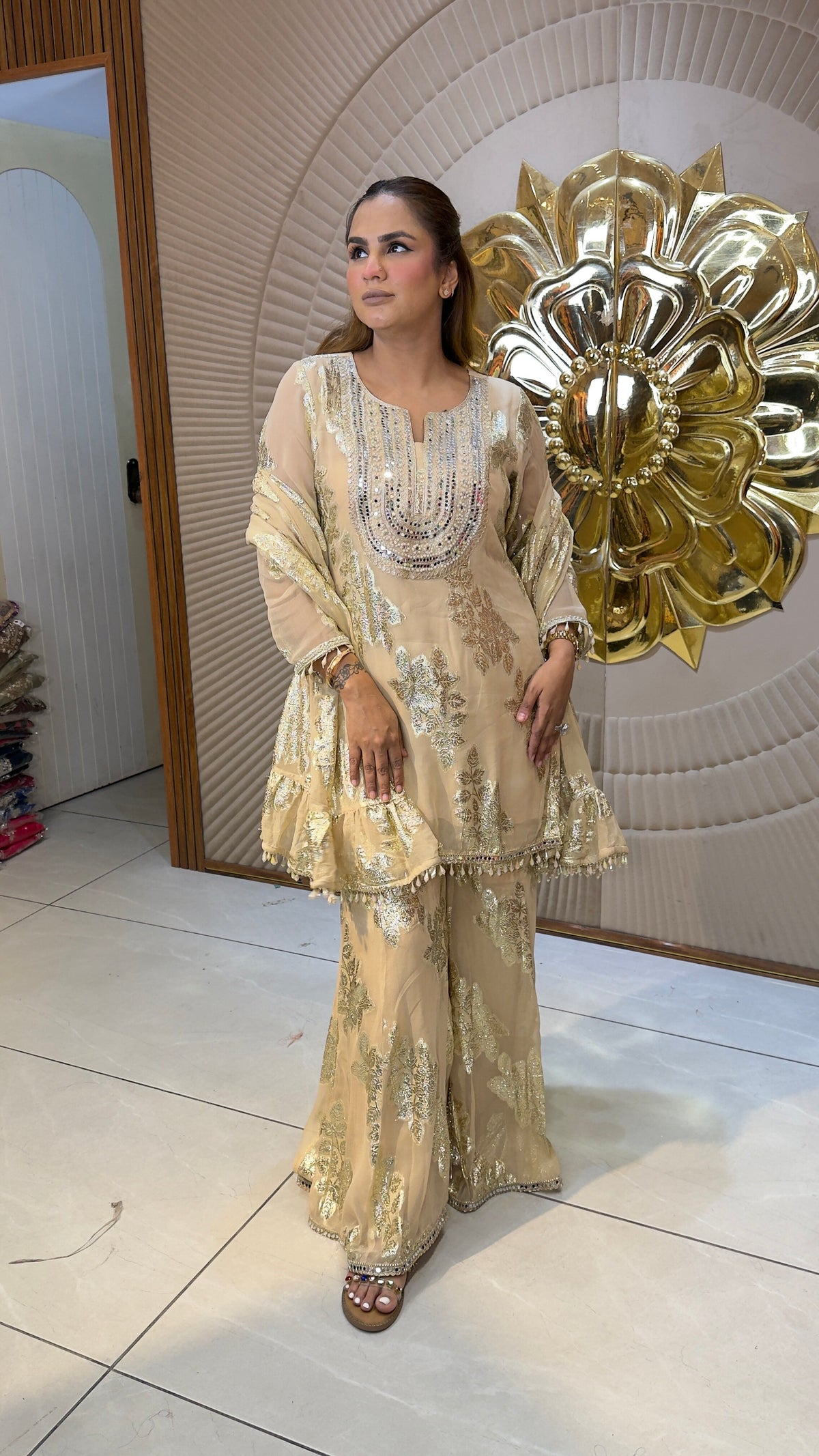 Beautiful soft yellow or cream-colored 3-piece embroidered pc3781