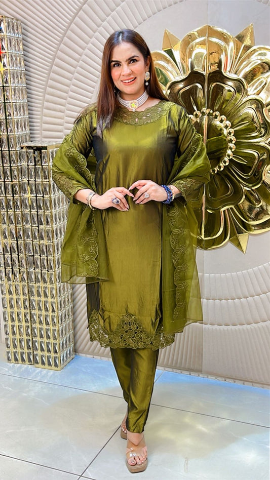 Very Beautiful and Comfortable Traditional Suit PC1517